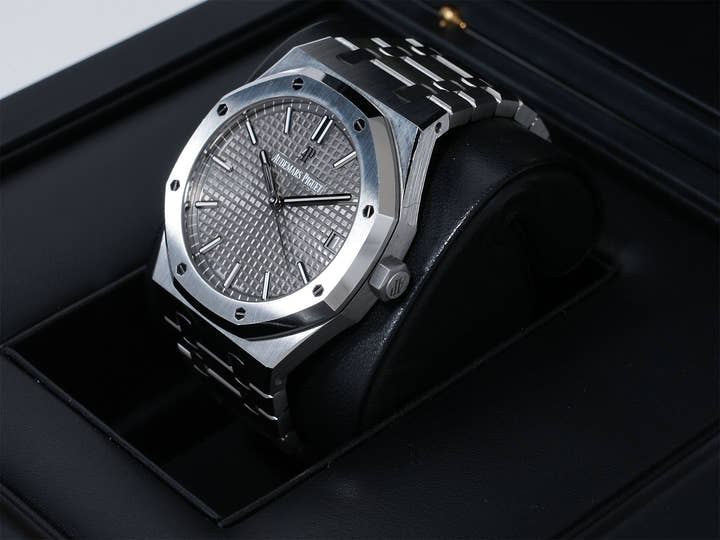 オーデマピゲ ロイヤルオーク Ref.15500ST.OO.1220ST.02 ステンレススチール スレートグレー文字盤 中古 8ejekocf