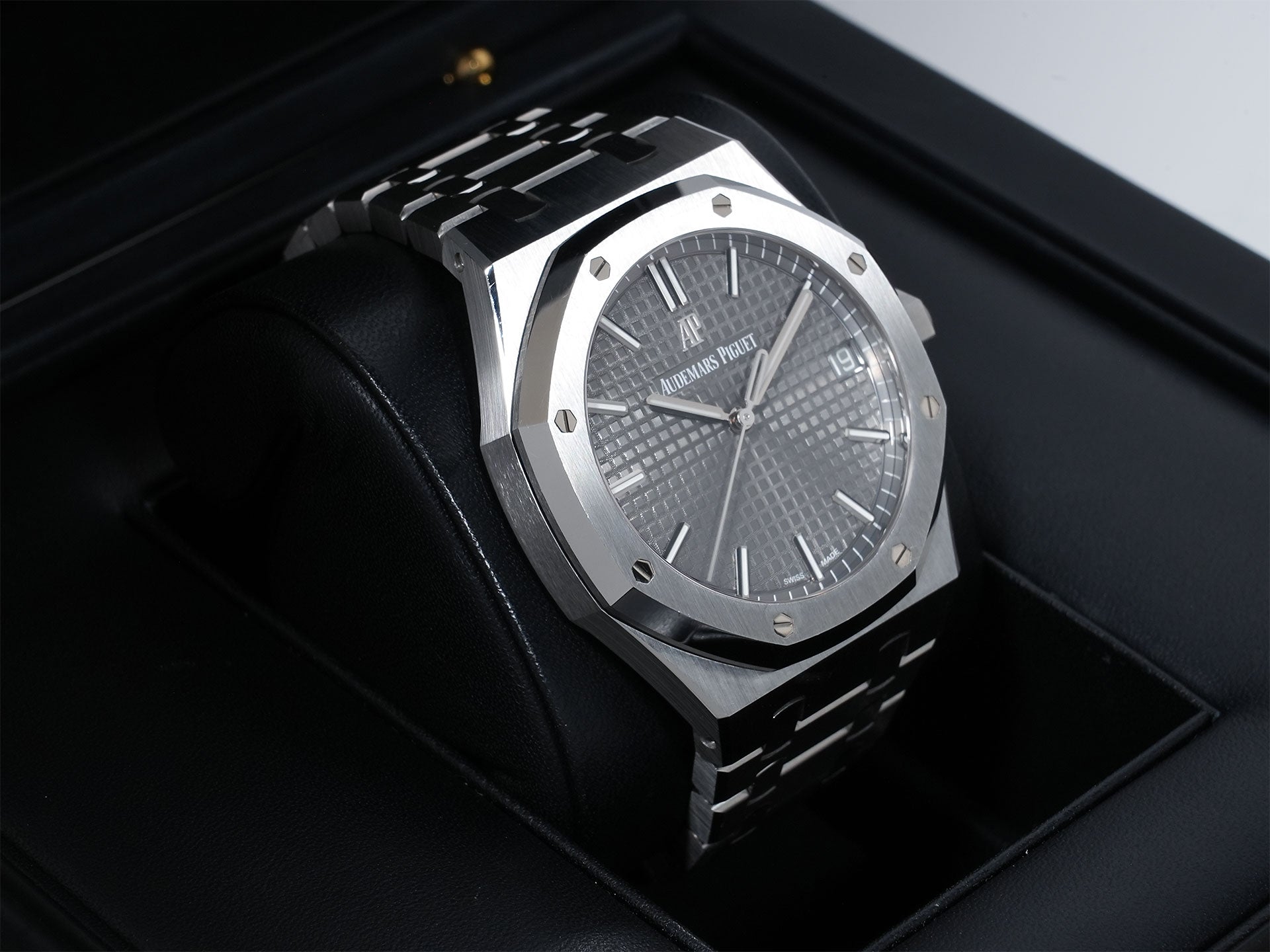 オーデマピゲ ロイヤルオーク Ref.15500ST.OO.1220ST.02 ステンレススチール スレートグレー文字盤 中古 8ejekocf