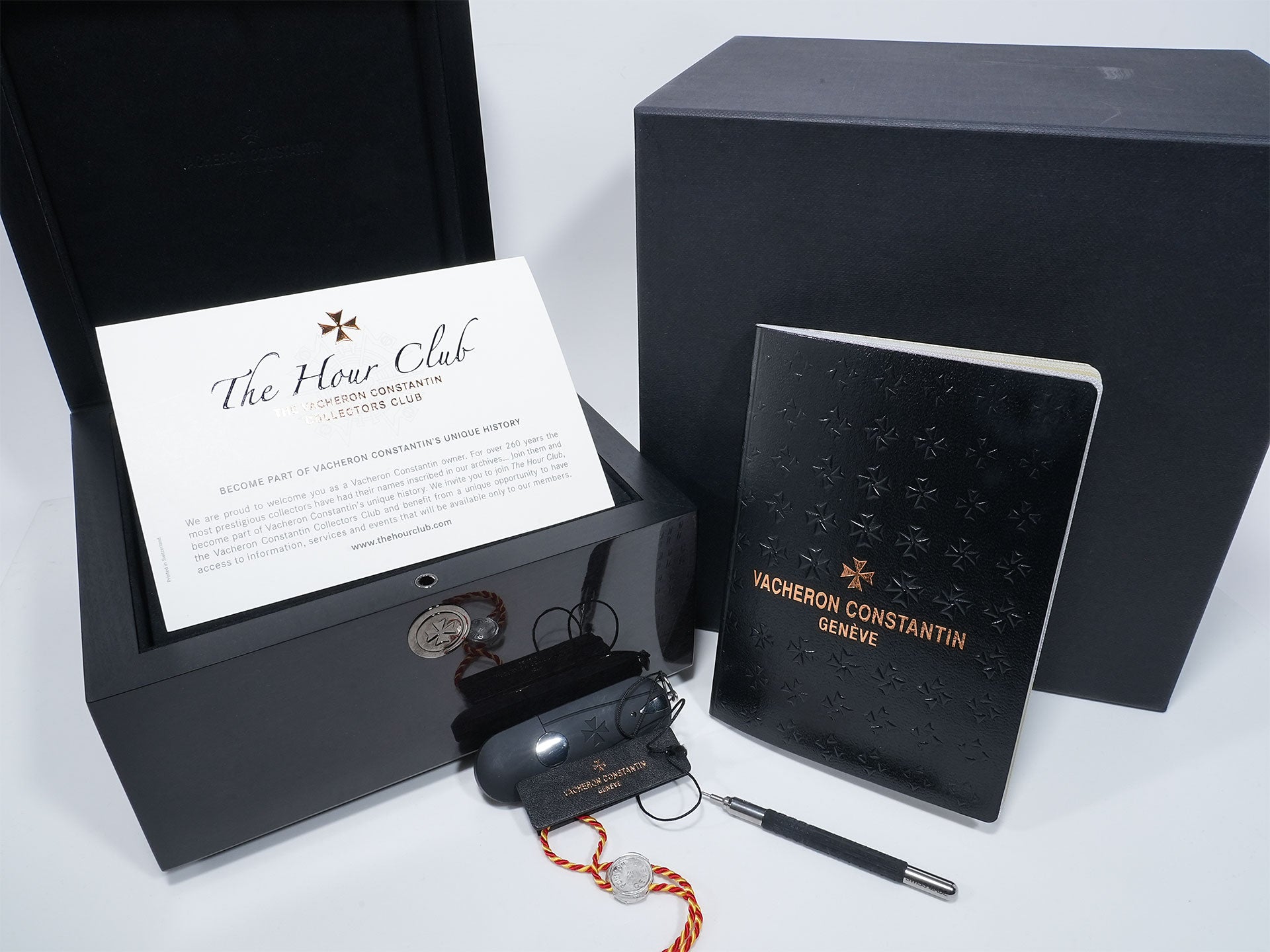 Vacheron Constantin Malta Moon Phase Ref. 7000M/000R-B109 Pink Gold Silver Dial Pre-owned 6de97z3w