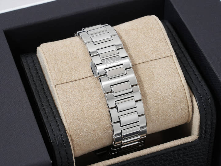 IWC インヂュニア オートマティック 40 Ref.IW328903 ステンレススチール グリーン文字盤 美品 u685ynra