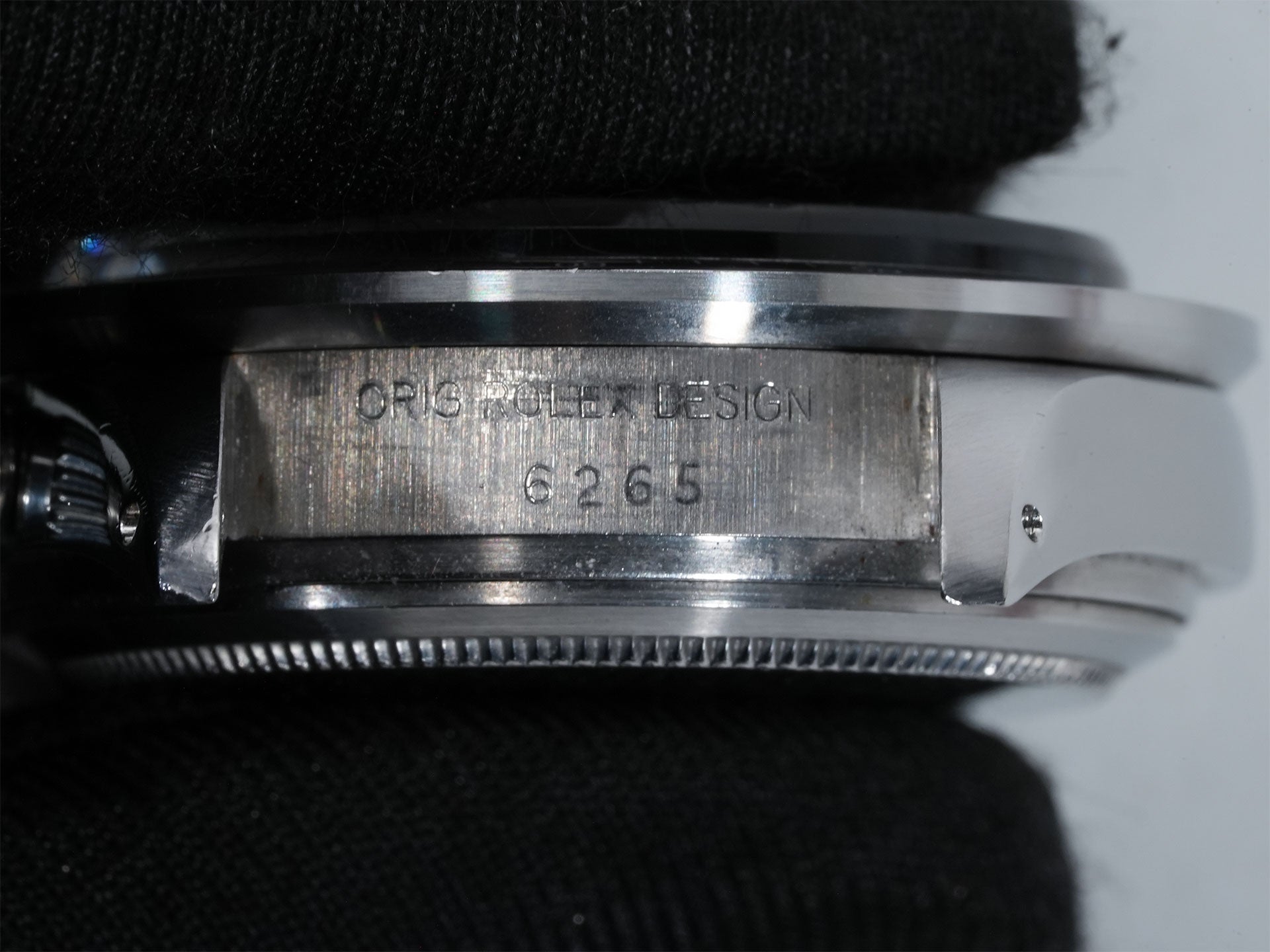 ロレックス デイトナ Ref.6265 ステンレススチール ブラック文字盤 中古 5sqvxi33