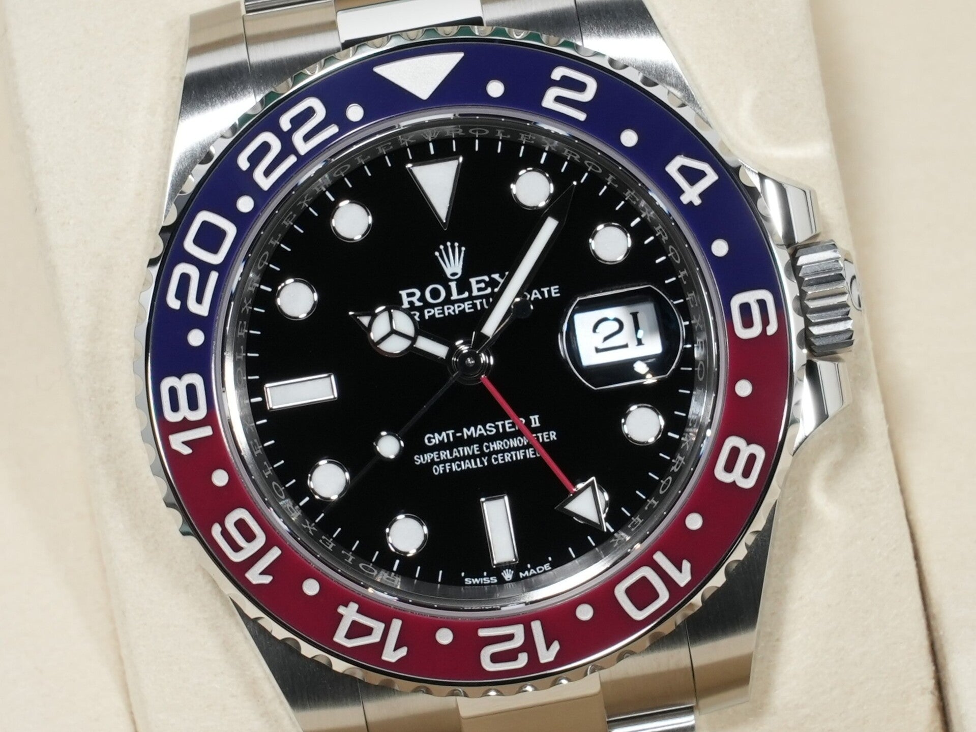 ロレックス GMTマスターII Ref.126710BLRO ステンレススチール ブラック文字盤 オイスターブレスレット 未使用 x4q8t4bz