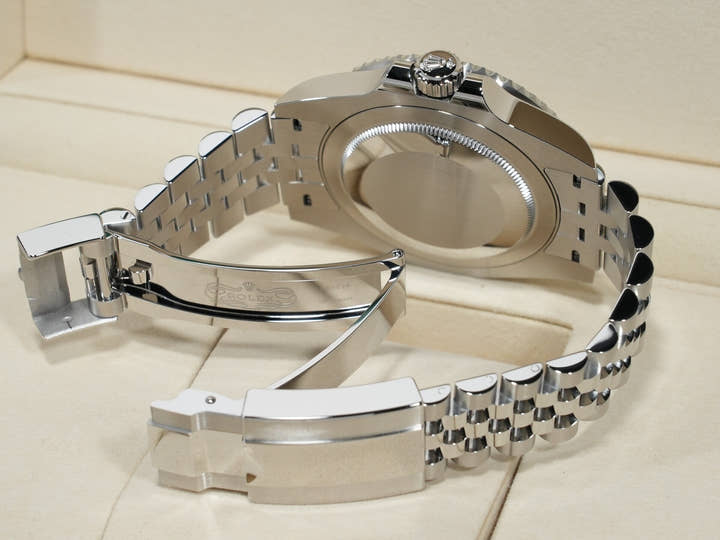 ロレックス GMTマスターII Ref.126710BLNR ステンレススチール ブラック文字盤 ジュビリーブレスレット 未使用 8cjpn7oh