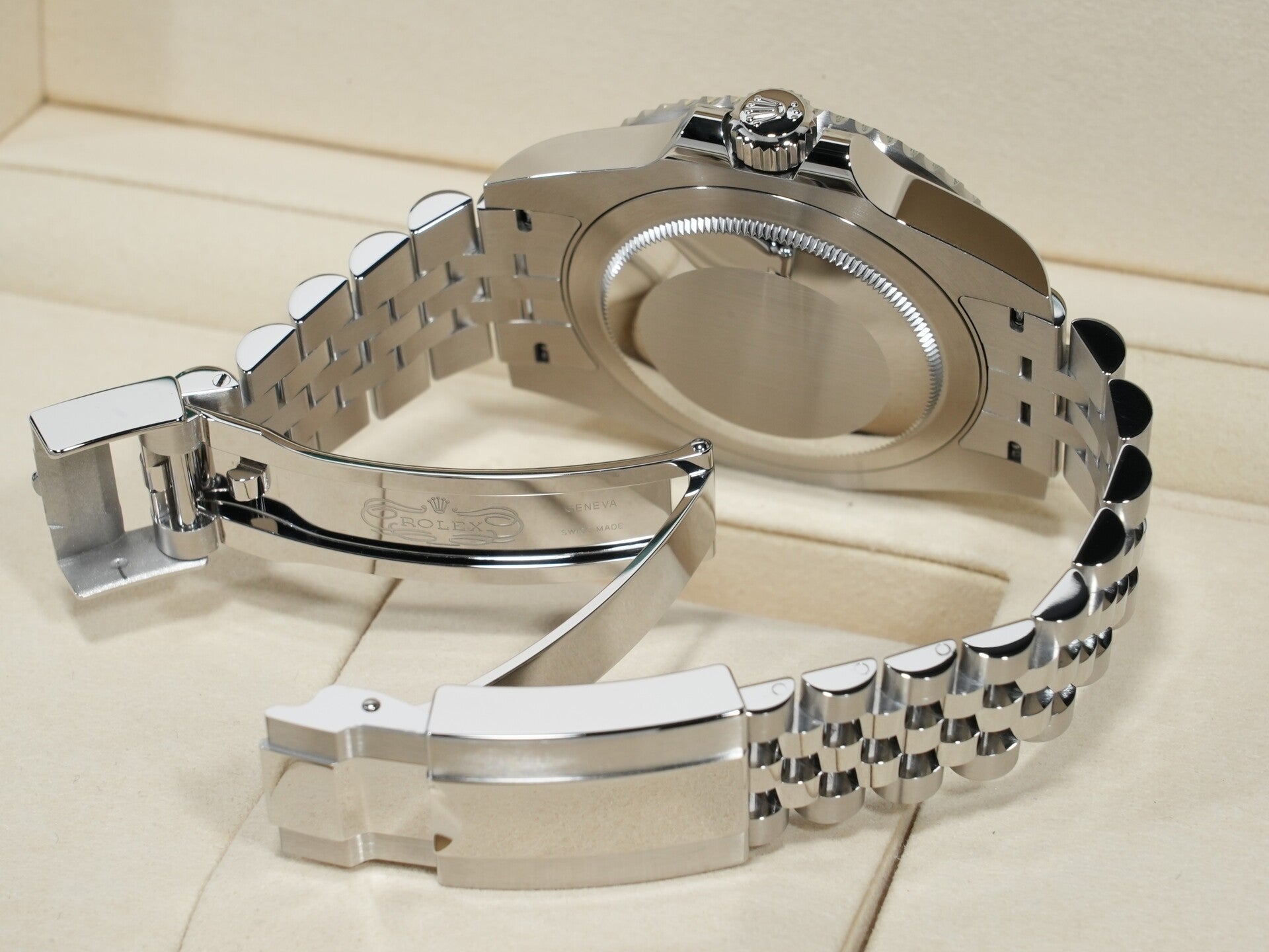 ロレックス GMTマスターII Ref.126710BLNR ステンレススチール ブラック文字盤 ジュビリーブレスレット 未使用 8cjpn7oh