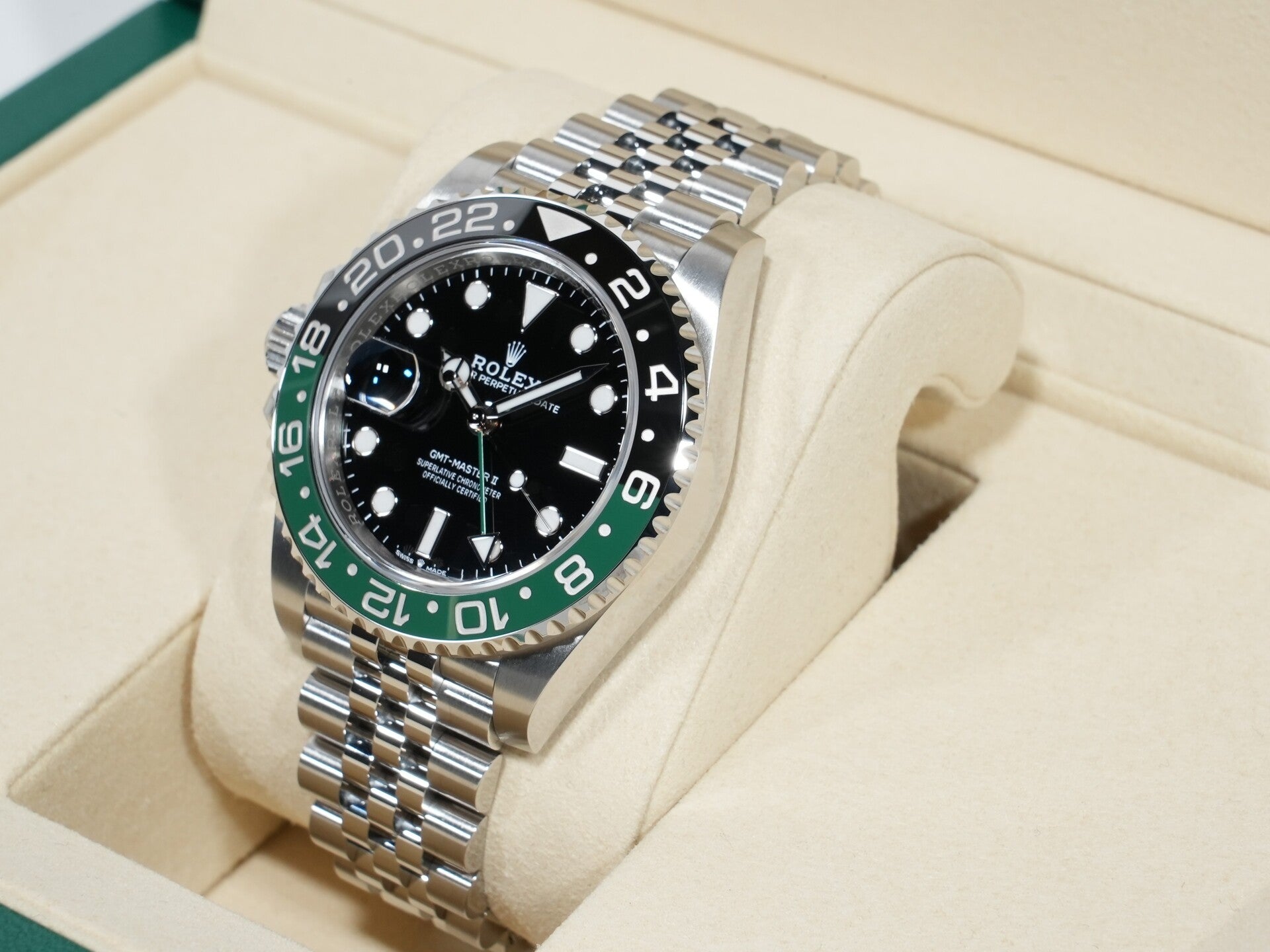 ロレックス GMTマスターII Ref.126720VTNR ステンレススチール ブラック文字盤 ジュビリーブレスレット 未使用 kedgwqij