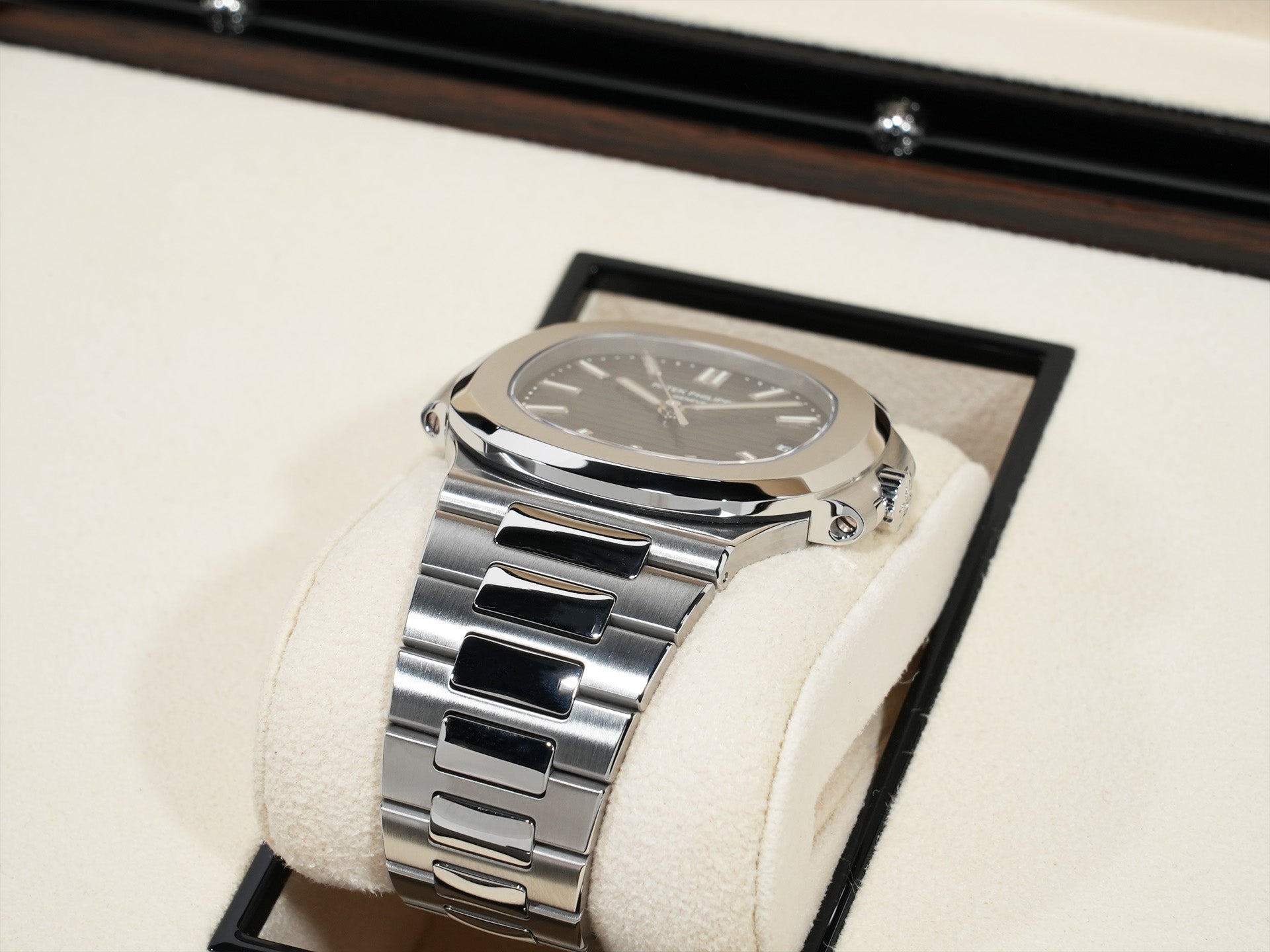 パテックフィリップ ノーチラス Ref.5711/1A-010 ステンレススチール ブルー文字盤 美品 pjpkjtpa