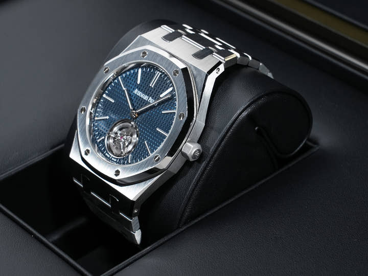 オーデマピゲ ロイヤルオーク フライング トゥールビヨン エクストラ シン (RD#3) Ref.26670ST.OO.1240ST.02 ステンレススチール ブルー文字盤 美中古 rdbdtcxx