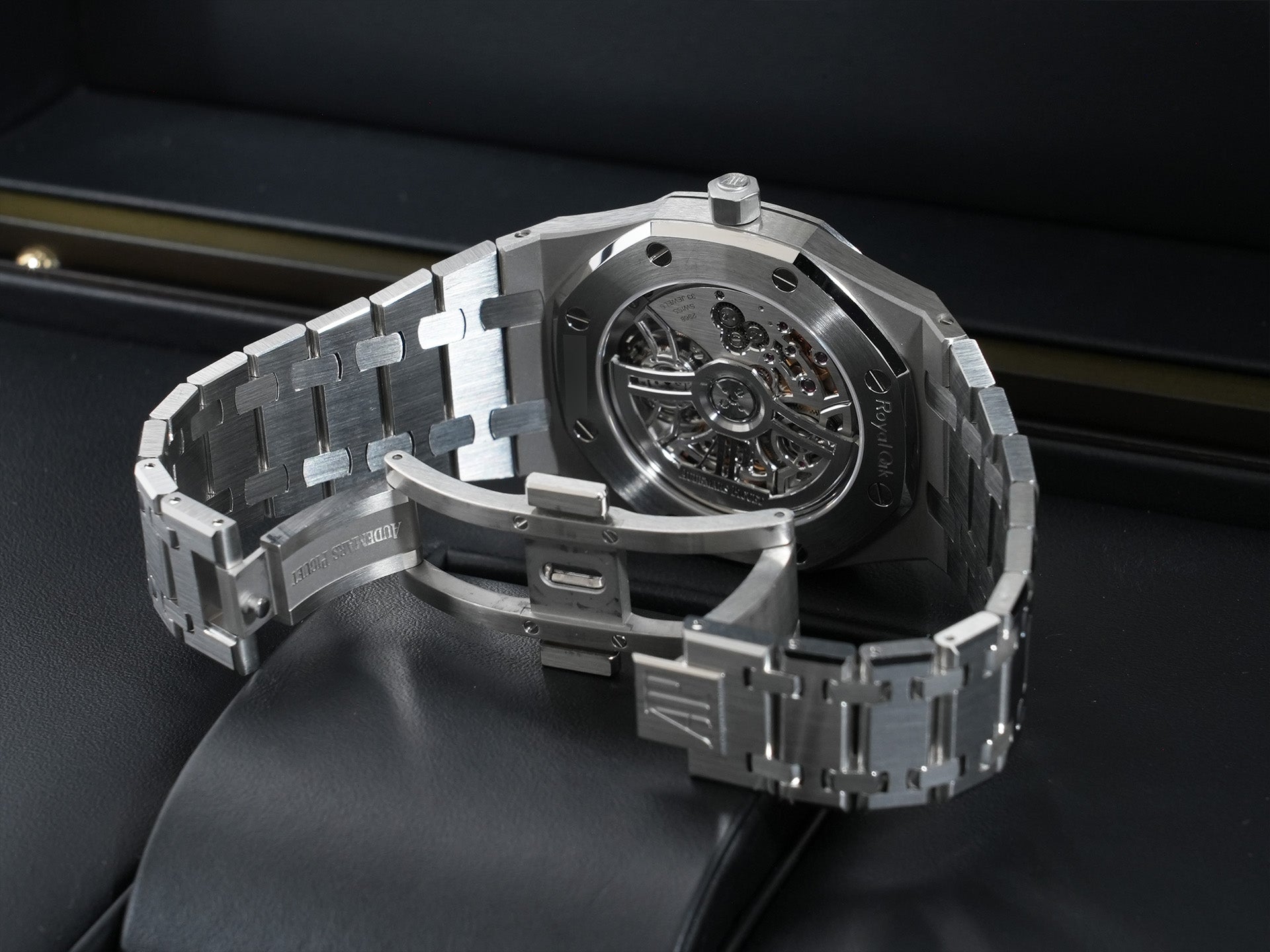 オーデマピゲ ロイヤルオーク フライング トゥールビヨン エクストラ シン (RD#3) Ref.26670ST.OO.1240ST.02 ステンレススチール ブルー文字盤 美中古 rdbdtcxx