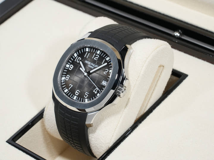 パテックフィリップ アクアノート Ref.5167A-001 ステンレススチール ブラック文字盤 美品 bz3vyhpf