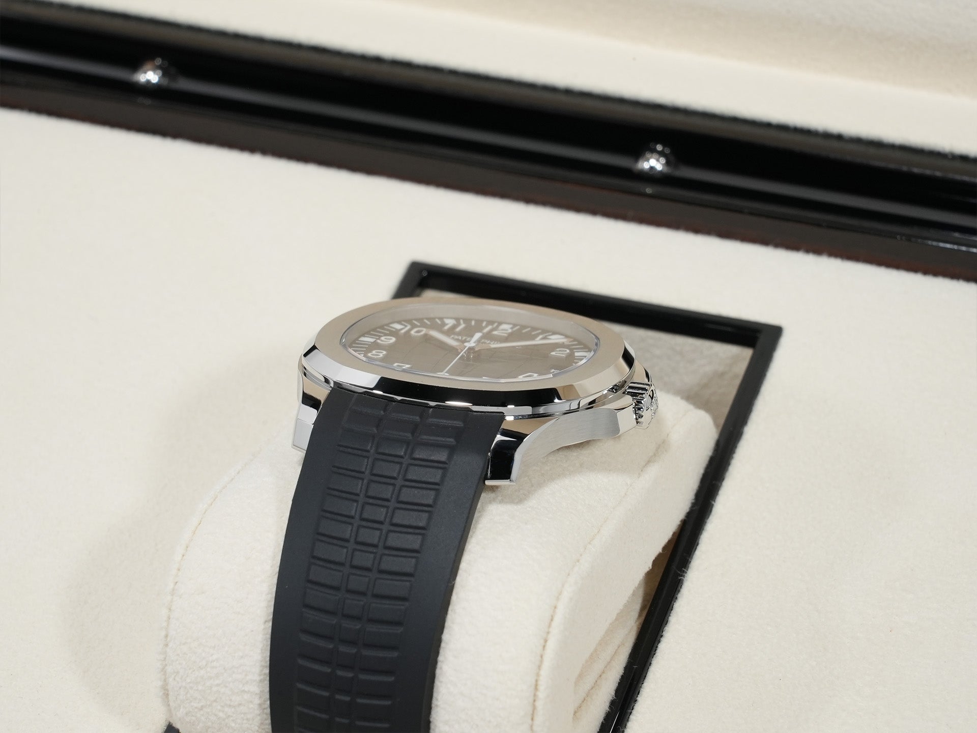 パテックフィリップ アクアノート Ref.5167A-001 ステンレススチール ブラック文字盤 美品 bz3vyhpf