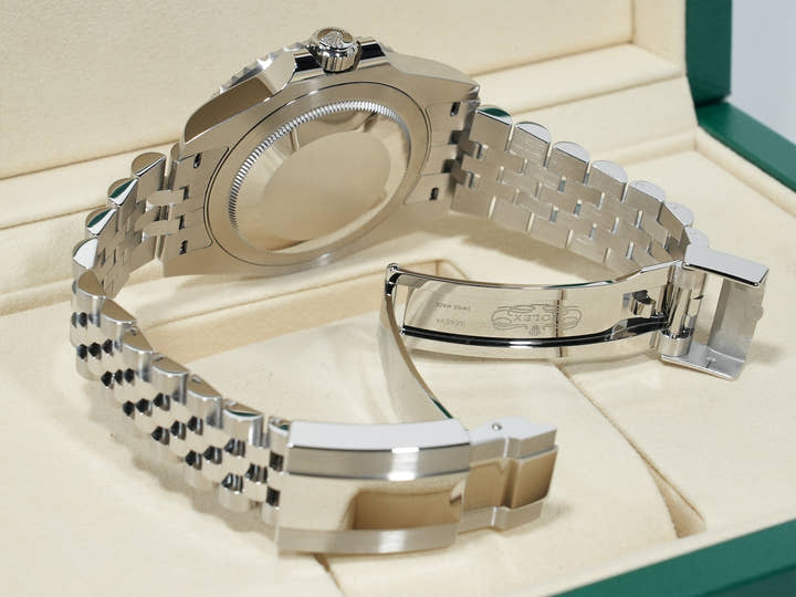 ロレックス GMTマスターII Ref.126720VTNR ステンレススチール ブラック文字盤 ジュビリーブレスレット 未使用 2un3zhb3