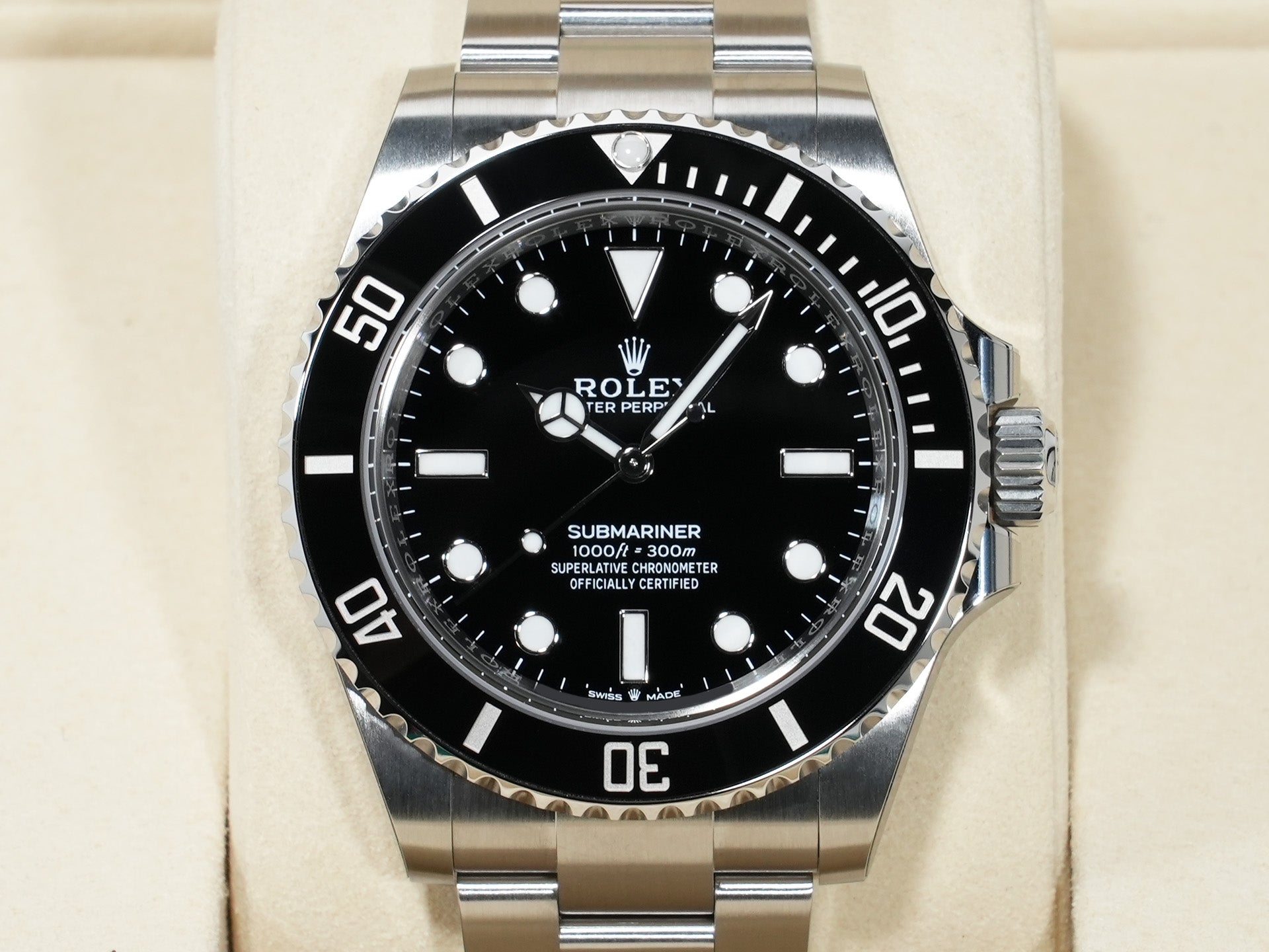 ロレックス サブマリーナー ノンデイト Ref.124060 ステンレススチール ブラック文字盤 未使用 d2i69se7