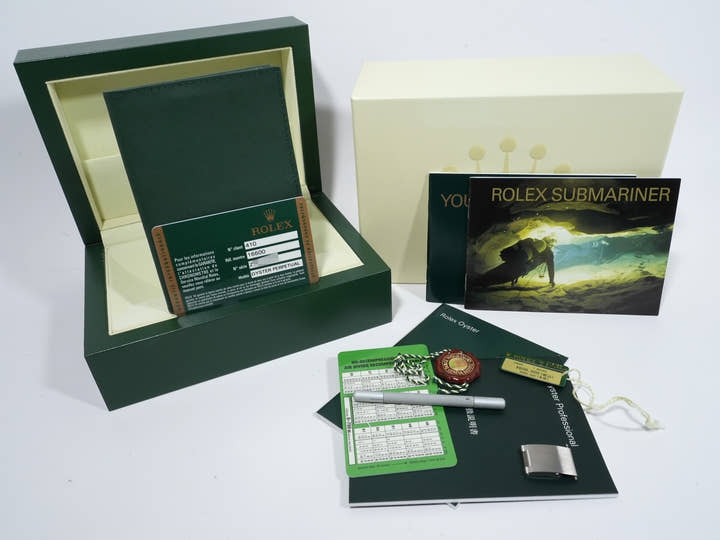 ロレックス シードゥエラー Ref.16600 ステンレススチール ブラック文字盤 デッドストック s7b6zcjd