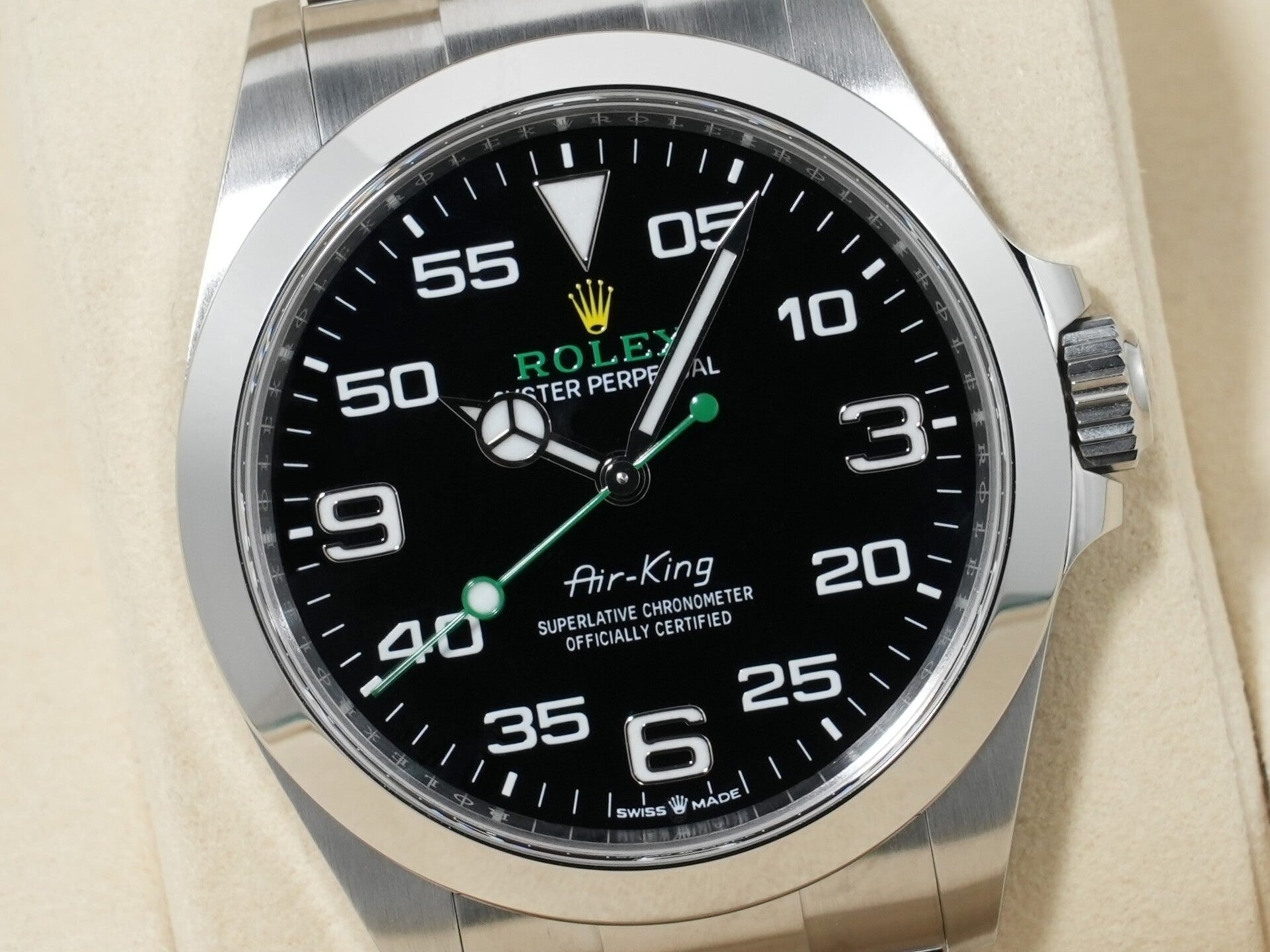 ロレックス エアキング Ref.126900 ステンレススチール ブラック文字盤 オイスターブレスレット 美品 3qhd5tkq