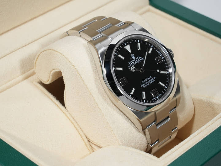 ロレックス エクスプローラーI 鏡面ブラックアウト Ref.214270 ステンレススチール ブラック文字盤 オイスターブレスレット 美品 immc2wbp