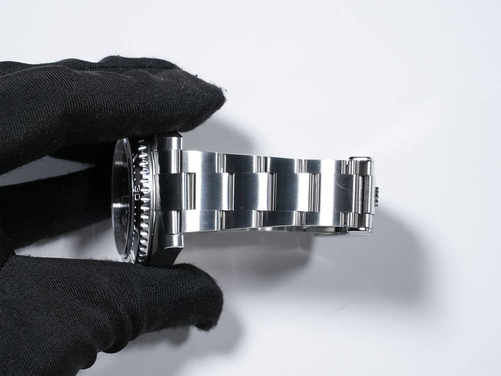 ロレックス シードゥエラー 4000 Ref.116600 ステンレススチール ブラック文字盤 中古 9rewniug