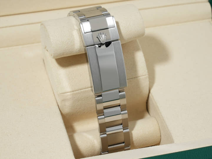 ロレックス デイトナ Ref.126500LN ステンレススチール ホワイト文字盤 極美品 gi8kg8un