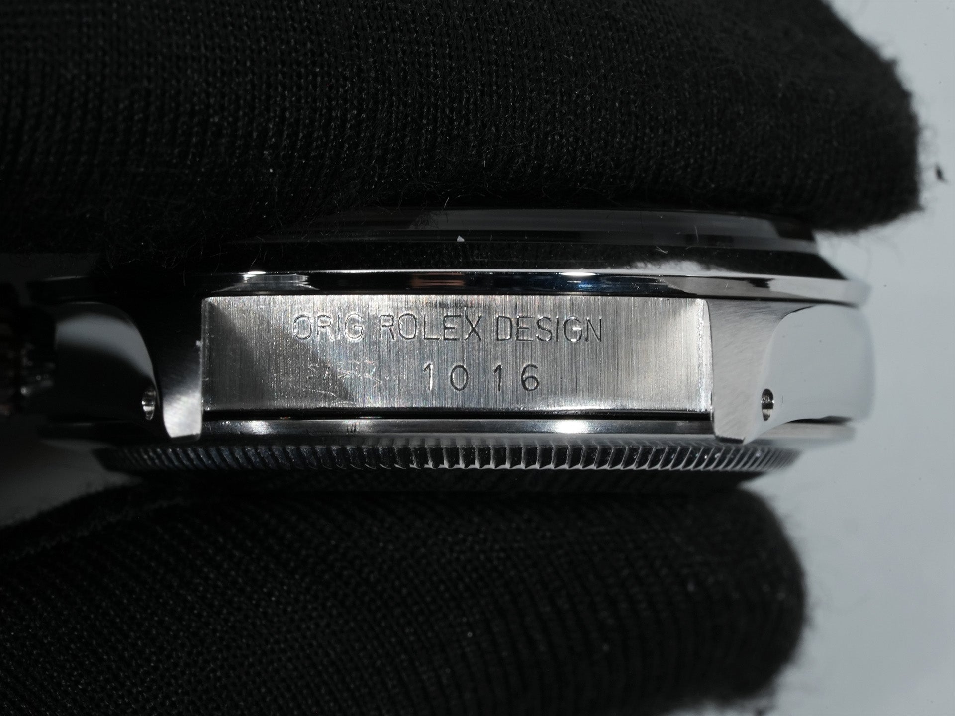 ロレックス エクスプローラーI Ref.1016 ステンレススチール ブラック文字盤 中古 tv8cfnfk