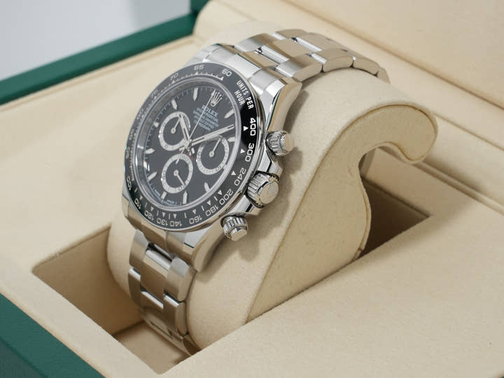 ロレックス デイトナ Ref.126500LN ステンレススチール ブラック文字盤 未使用 fk55ttvm