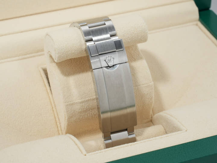 ロレックス サブマリーナー デイト Ref.126610LV ステンレススチール ブラック文字盤 未使用 gvkjx48q