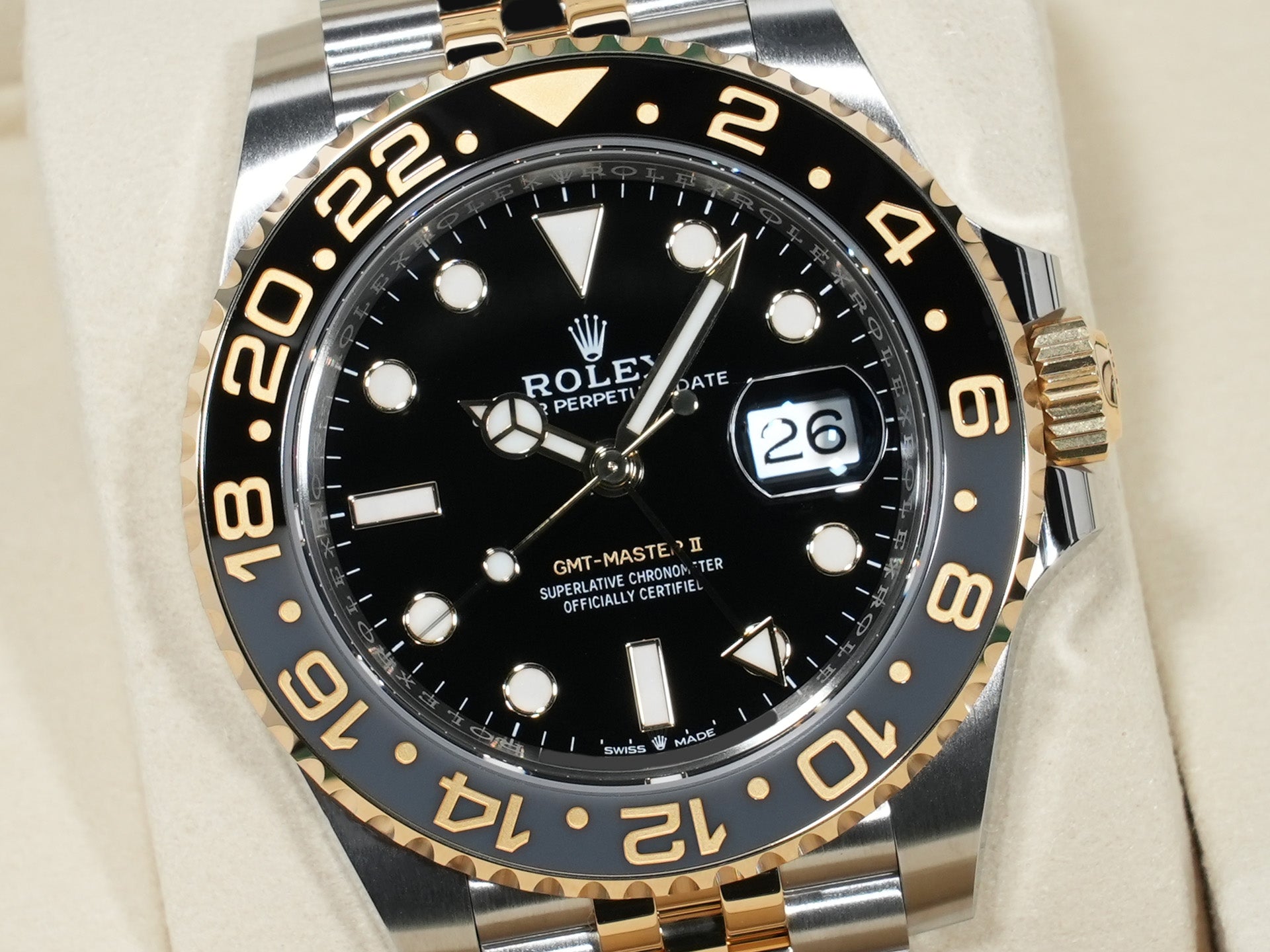 ロレックス GMTマスターII Ref.126713GRNR ステンレススチール/イエローゴールド ブラック文字盤 ジュビリーブレスレット 未使用 7mmd7vzn
