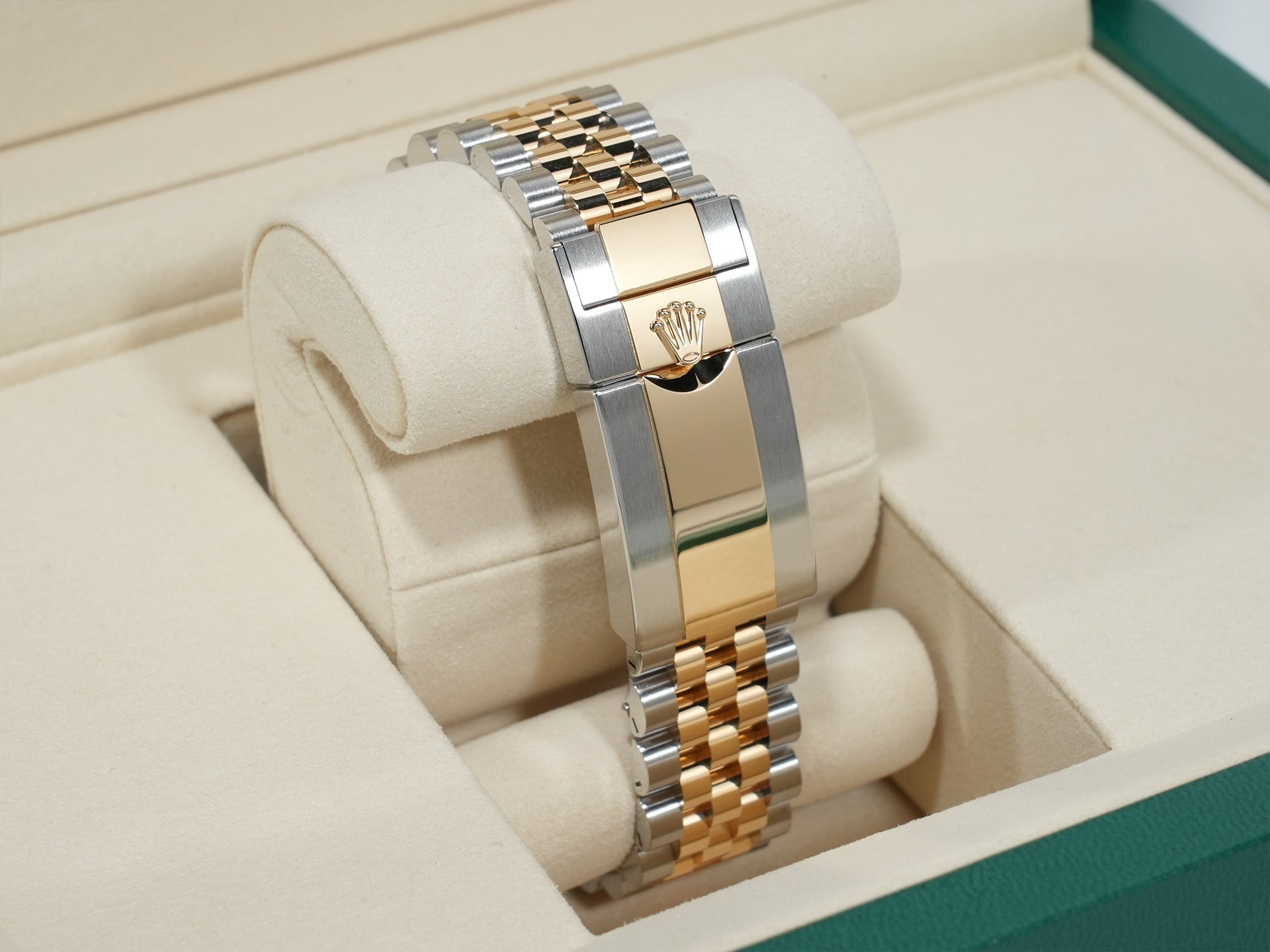 ロレックス GMTマスターII Ref.126713GRNR ステンレススチール/イエローゴールド ブラック文字盤 ジュビリーブレスレット 未使用 7mmd7vzn