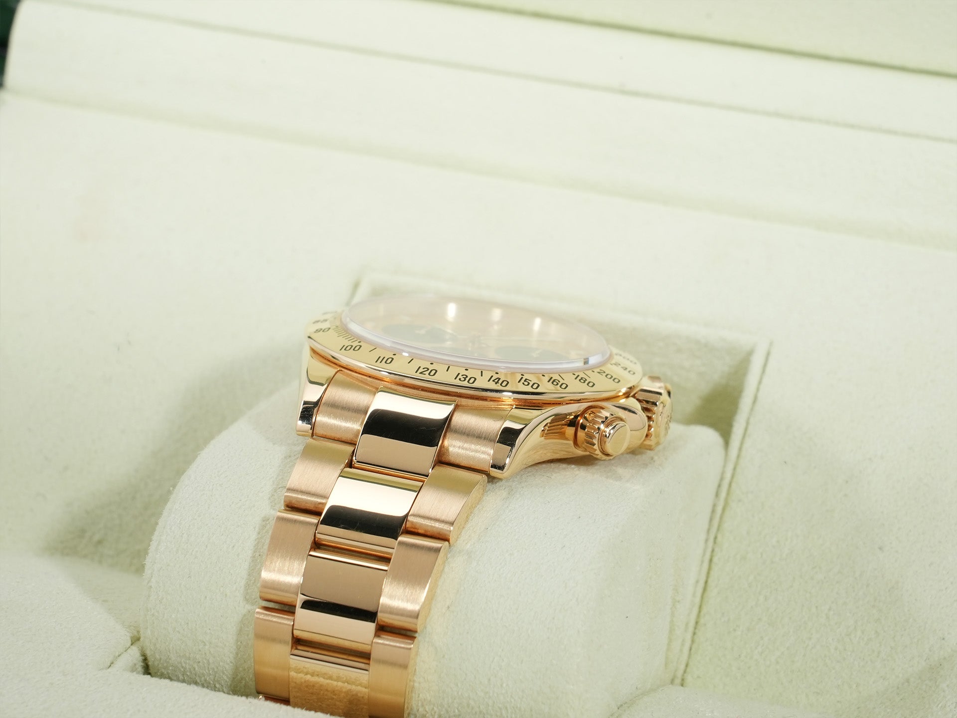 ロレックス デイトナ Ref.116528 イエローゴールド シャンパンxブラック文字盤 中古 87j9w3ei