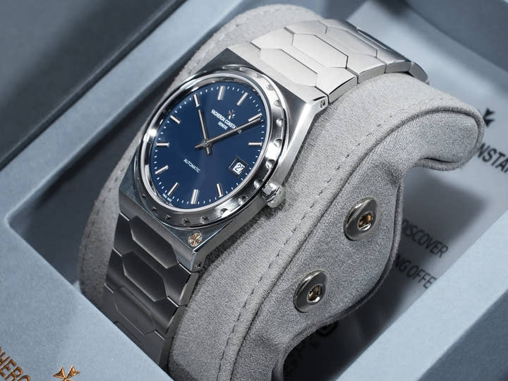 ヴァシュロンコンスタンタン ヒストリーク 222 Ref.4200H/222A-B934 ステンレススチール ブルー文字盤 未使用 9wrih63r