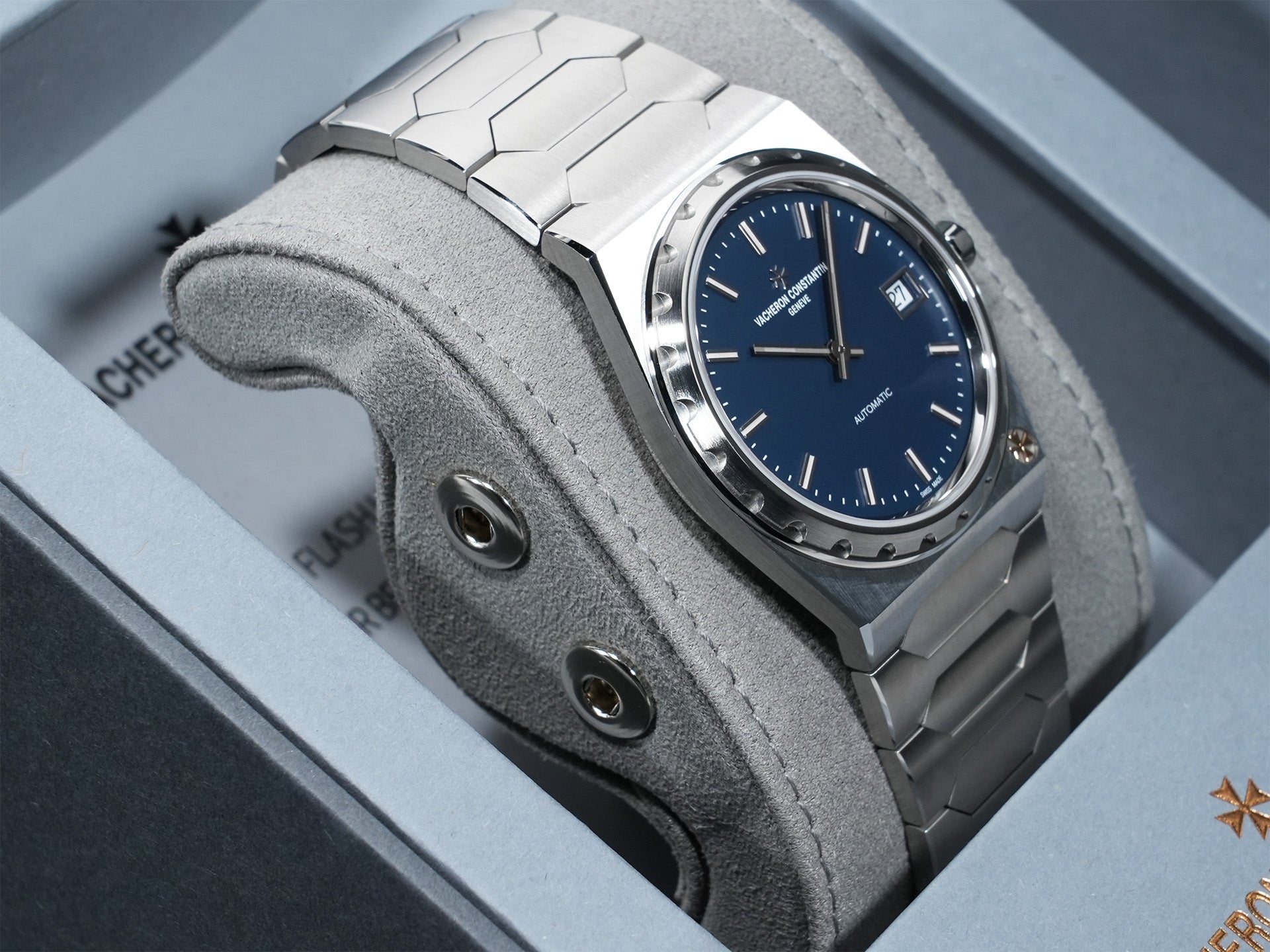ヴァシュロンコンスタンタン ヒストリーク 222 Ref.4200H/222A-B934 ステンレススチール ブルー文字盤 未使用 9wrih63r