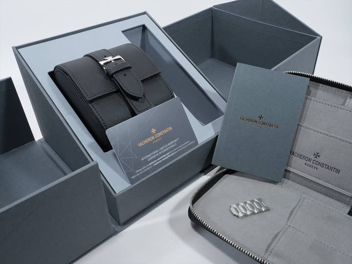 ヴァシュロンコンスタンタン ヒストリーク 222 Ref.4200H/222A-B934 ステンレススチール ブルー文字盤 未使用 9wrih63r