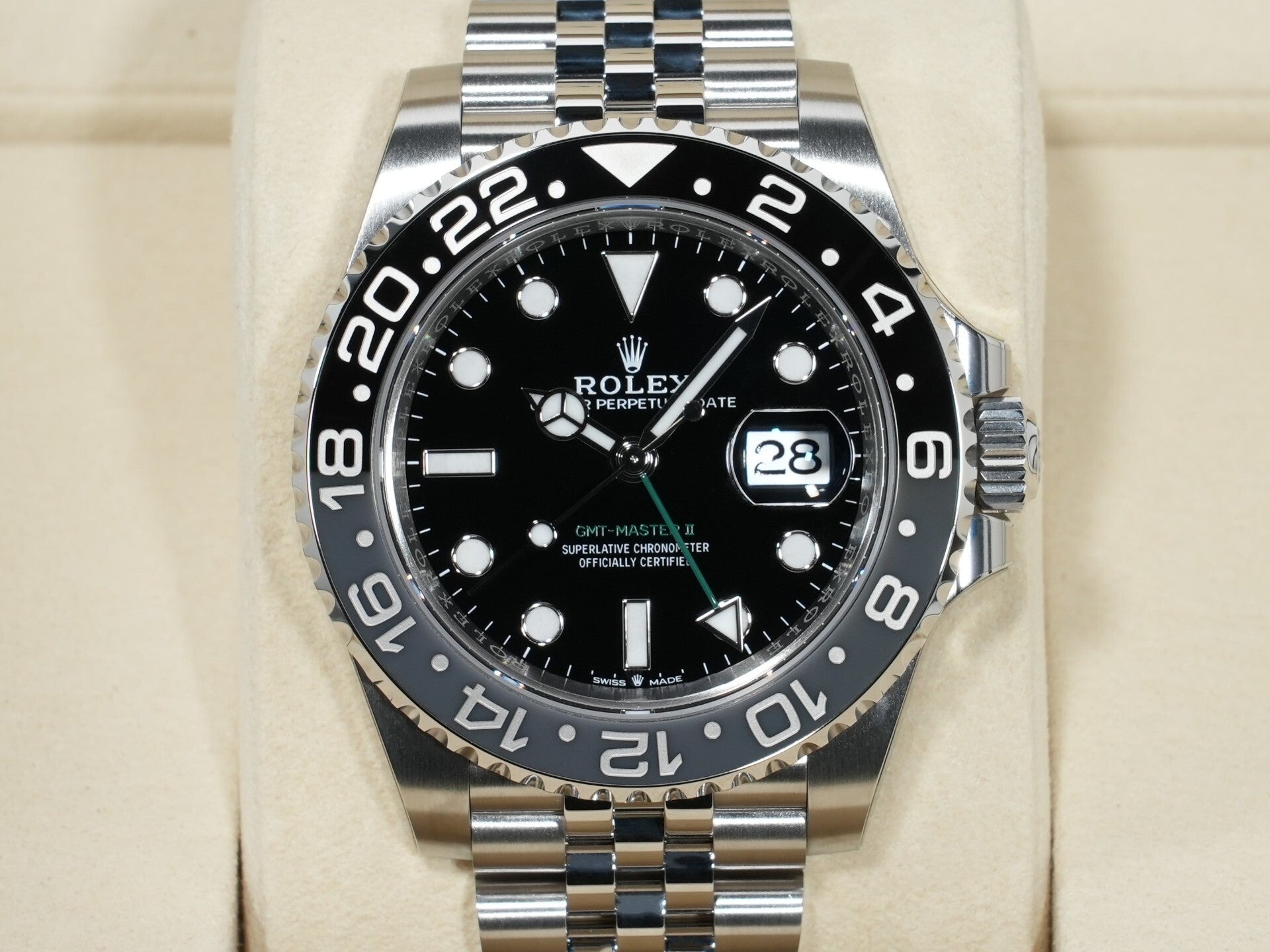ロレックス GMTマスターII Ref.126710GRNR ステンレススチール ブラック文字盤 ジュビリーブレスレット 未使用 cfqsdmj9