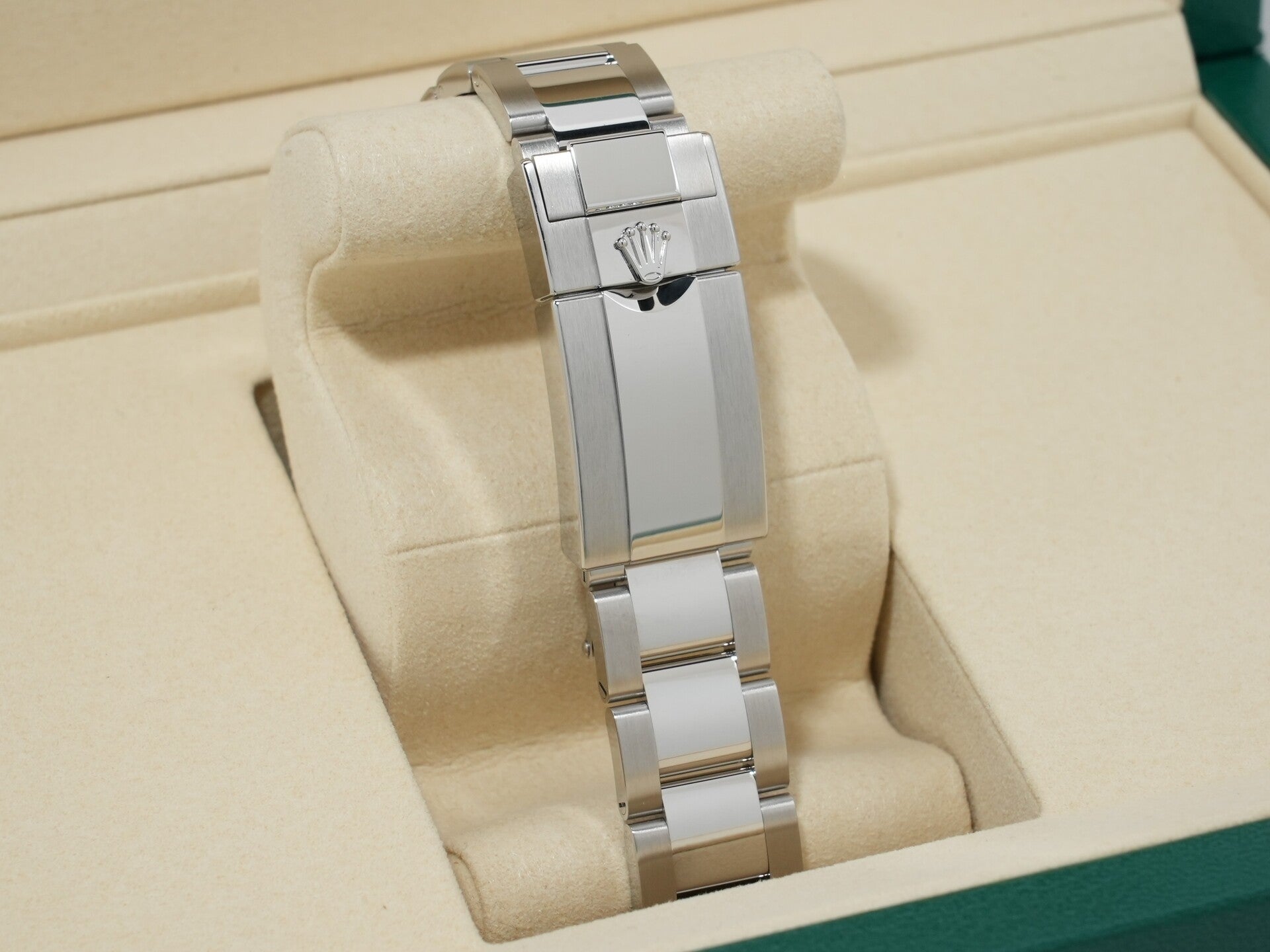 ロレックス GMTマスターII Ref.126710BLNR ステンレススチール ブラック文字盤 オイスターブレスレット 未使用 vha9tg7f