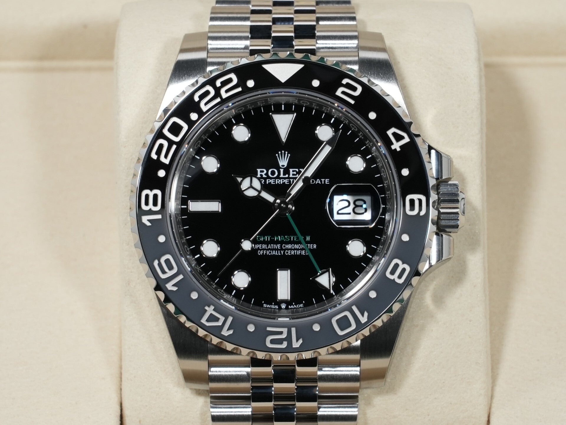 ロレックス GMTマスターII Ref.126710GRNR ステンレススチール ブラック文字盤 ジュビリーブレスレット 未使用 c83znj82