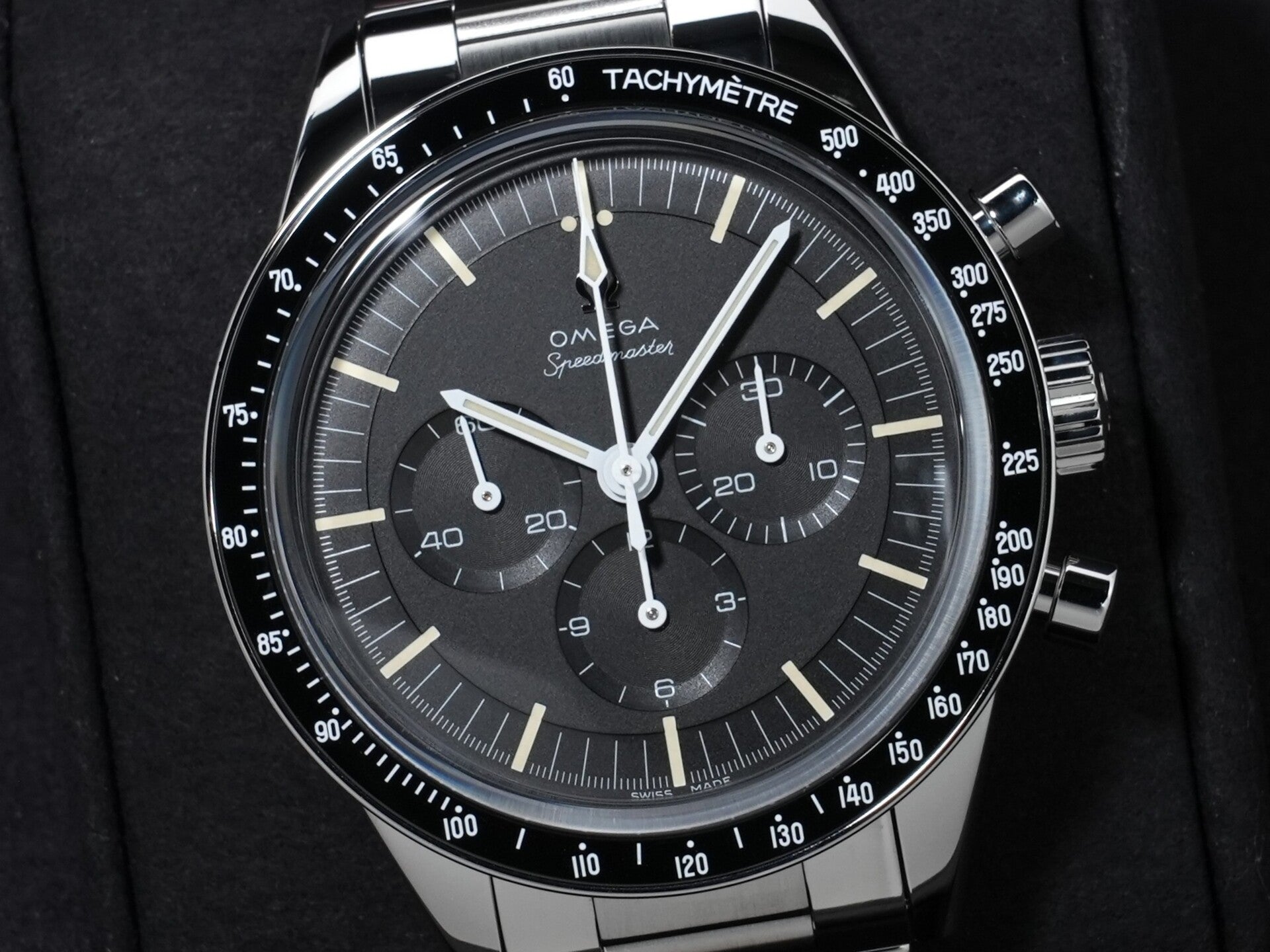 オメガ スピードマスター キャリバー321 クロノグラフ 39.7MM Ref.311.30.40.30.01.001 ステンレススチール ブラック文字盤 未使用 uyhwk82w