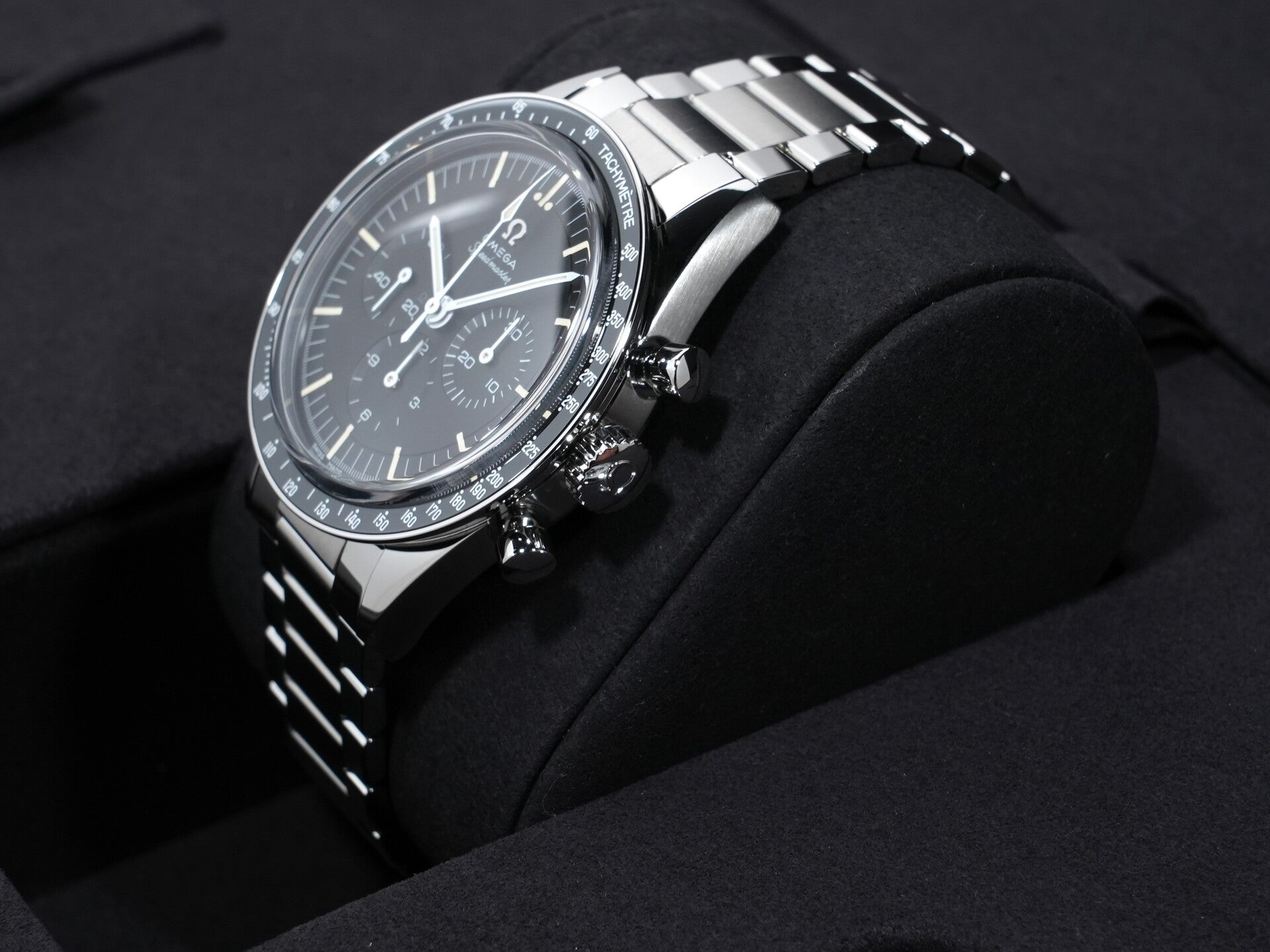 オメガ スピードマスター キャリバー321 クロノグラフ 39.7MM Ref.311.30.40.30.01.001 ステンレススチール ブラック文字盤 未使用 uyhwk82w