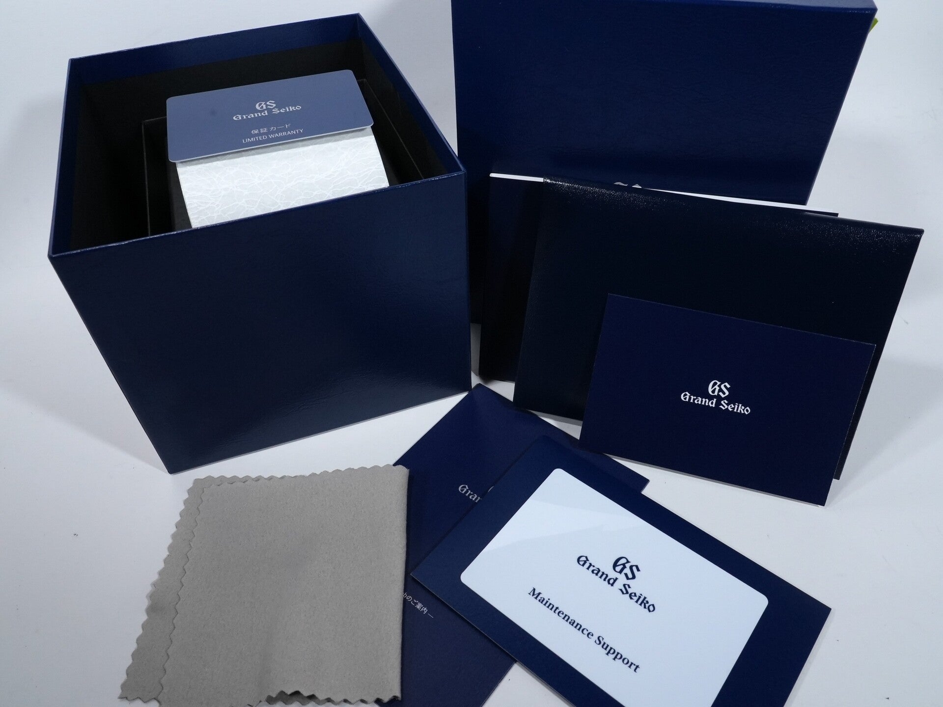 Grand Seiko Heritage Collection 45GS Reissue Limited Edition Model Ref. SLGW005 Stainless Steel Silver Dial Unused szrp5u82