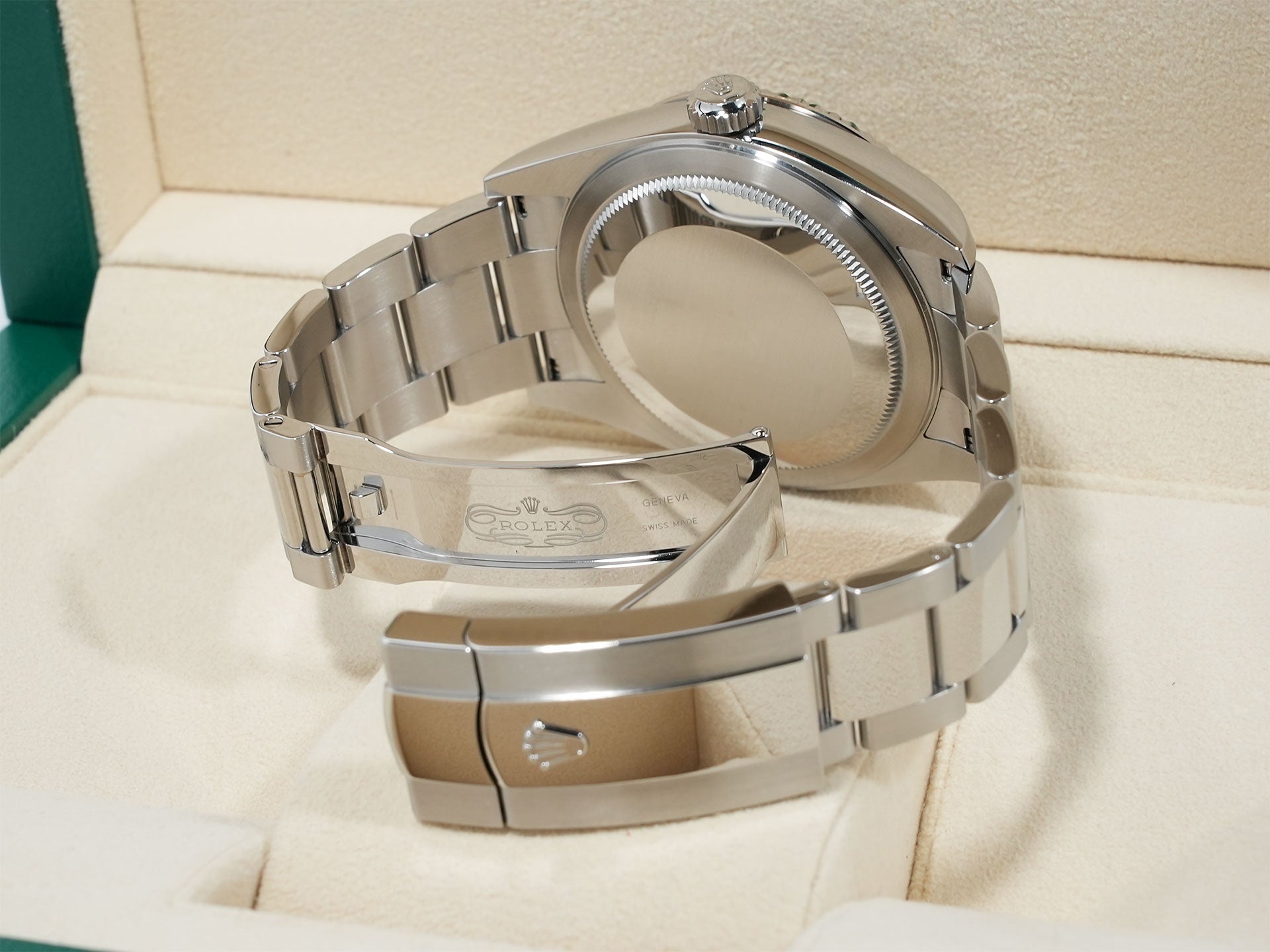 Rolex Sky-Dweller Ref. 336934 Stainless Steel/White Gold Black Dial Oyster Bracelet Excellent Condition j9o7tb9e