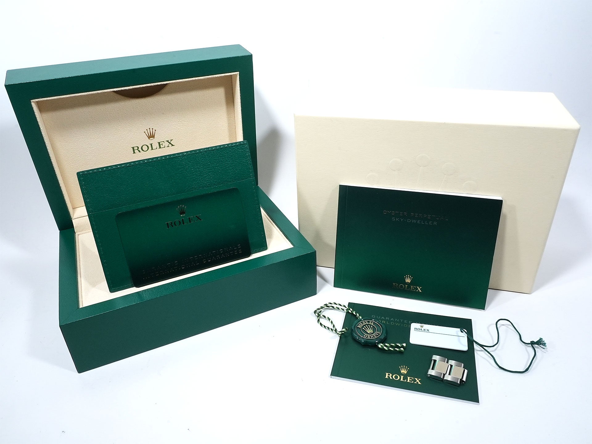 Rolex Sky-Dweller Ref. 336934 Stainless Steel/White Gold Black Dial Oyster Bracelet Excellent Condition j9o7tb9e