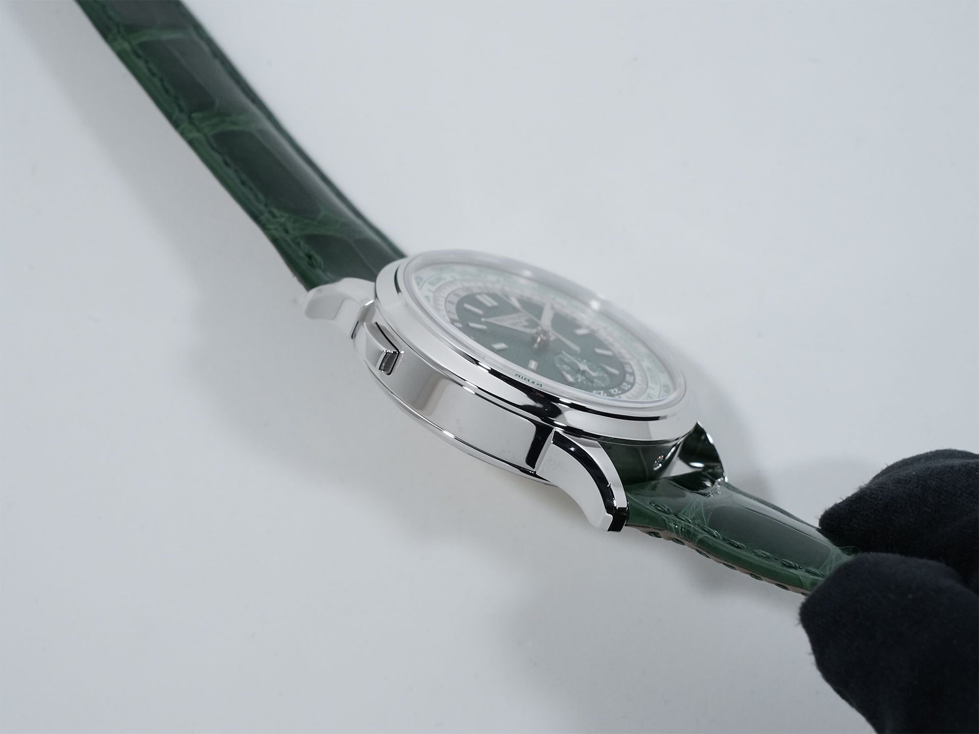 パテックフィリップ コンプリケーション ワールドタイム クロノグラフ Ref.5930P-001 プラチナ グリーン文字盤 美中古 rzmht9nf