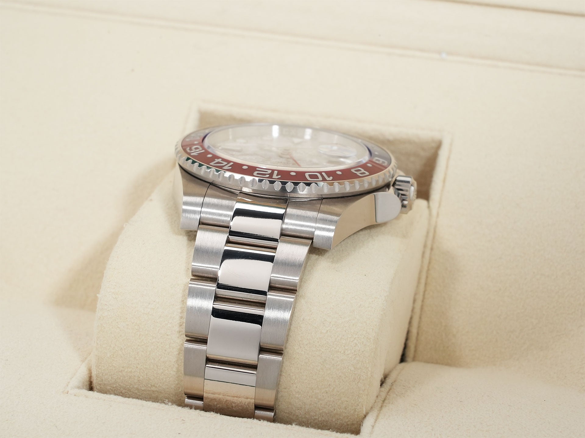 Pre-owned Rolex GMT-Master II Ref. 126719BLRO White Gold Meteorite Dial Oyster Bracelet (ktbugz7w)