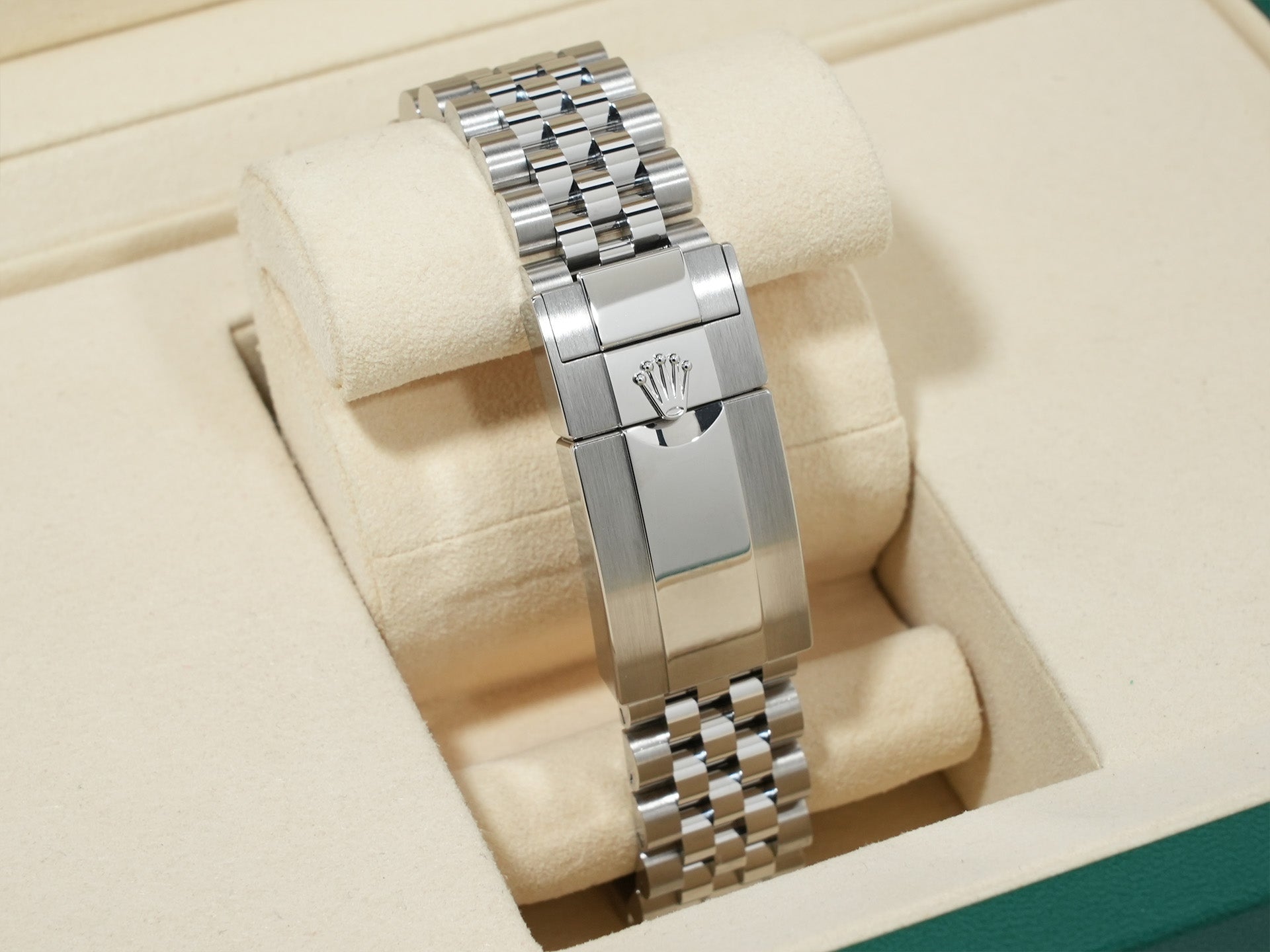 ロレックス GMTマスターII Ref.126710BLNR ステンレススチール ブラック文字盤 ジュビリーブレスレット 未使用 3bdf6oq9