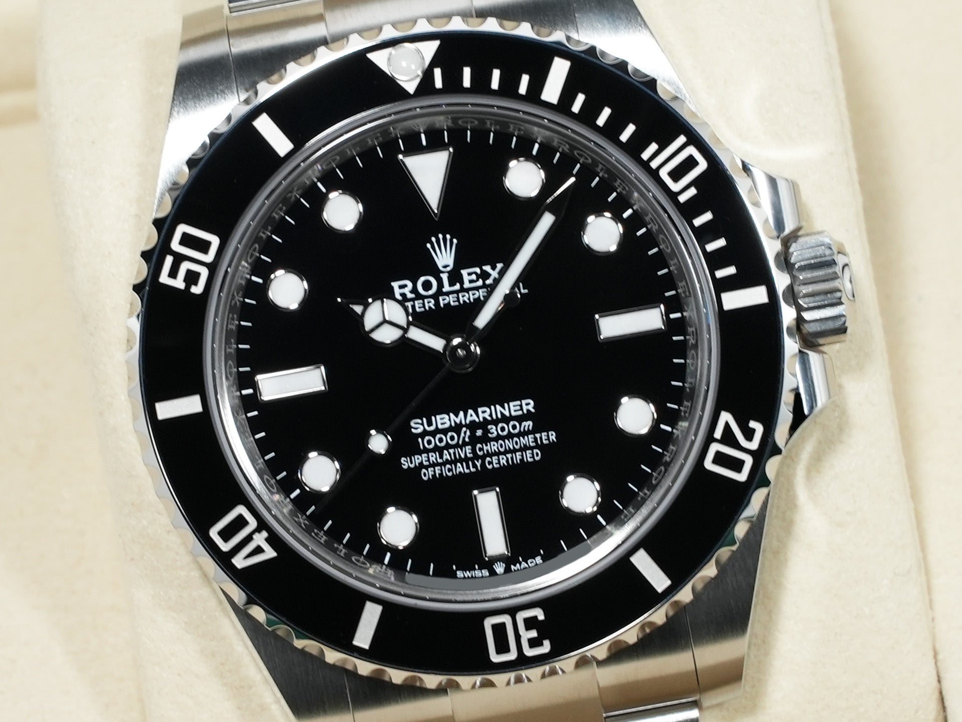 ロレックス サブマリーナー ノンデイト Ref.124060 ステンレススチール ブラック文字盤 未使用 cuyby8iy