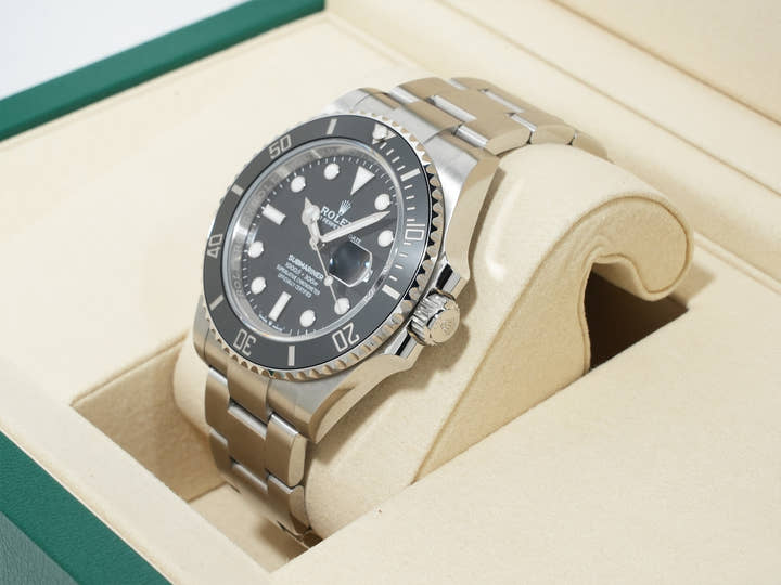 ロレックス サブマリーナー デイト Ref.126610LN ステンレススチール ブラック文字盤 美品 bd5p8gap