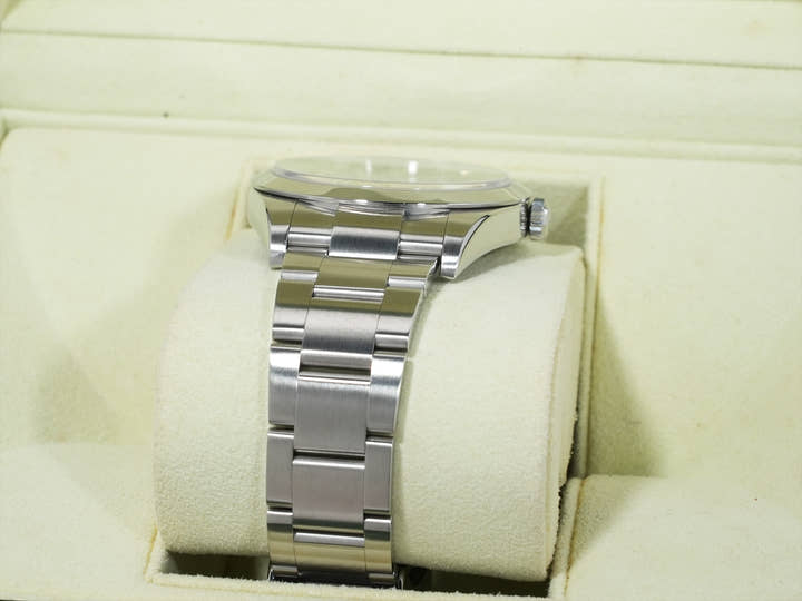 ロレックス エクスプローラーI Ref.214270 ステンレススチール ブラック文字盤 オイスターブレスレット 美品 efxwj8tp