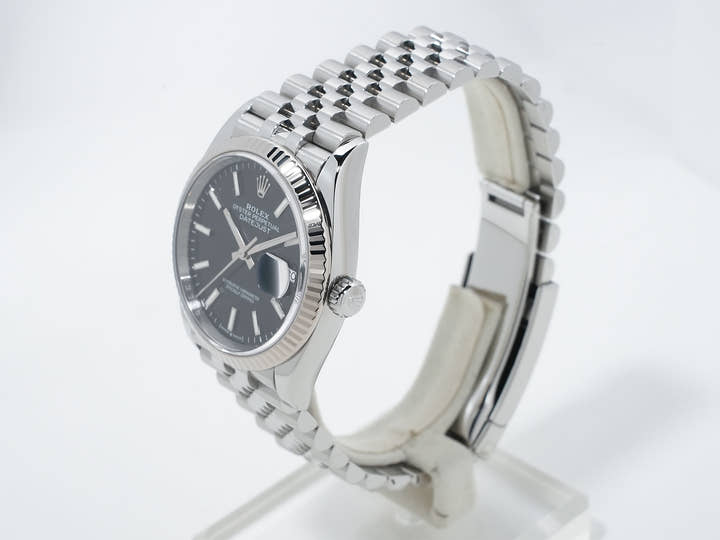 ロレックス デイトジャスト36 Ref.126234 ステンレススチール/ホワイトゴールド ブラック文字盤 ジュビリーブレスレット 美中古 p6yrec2n