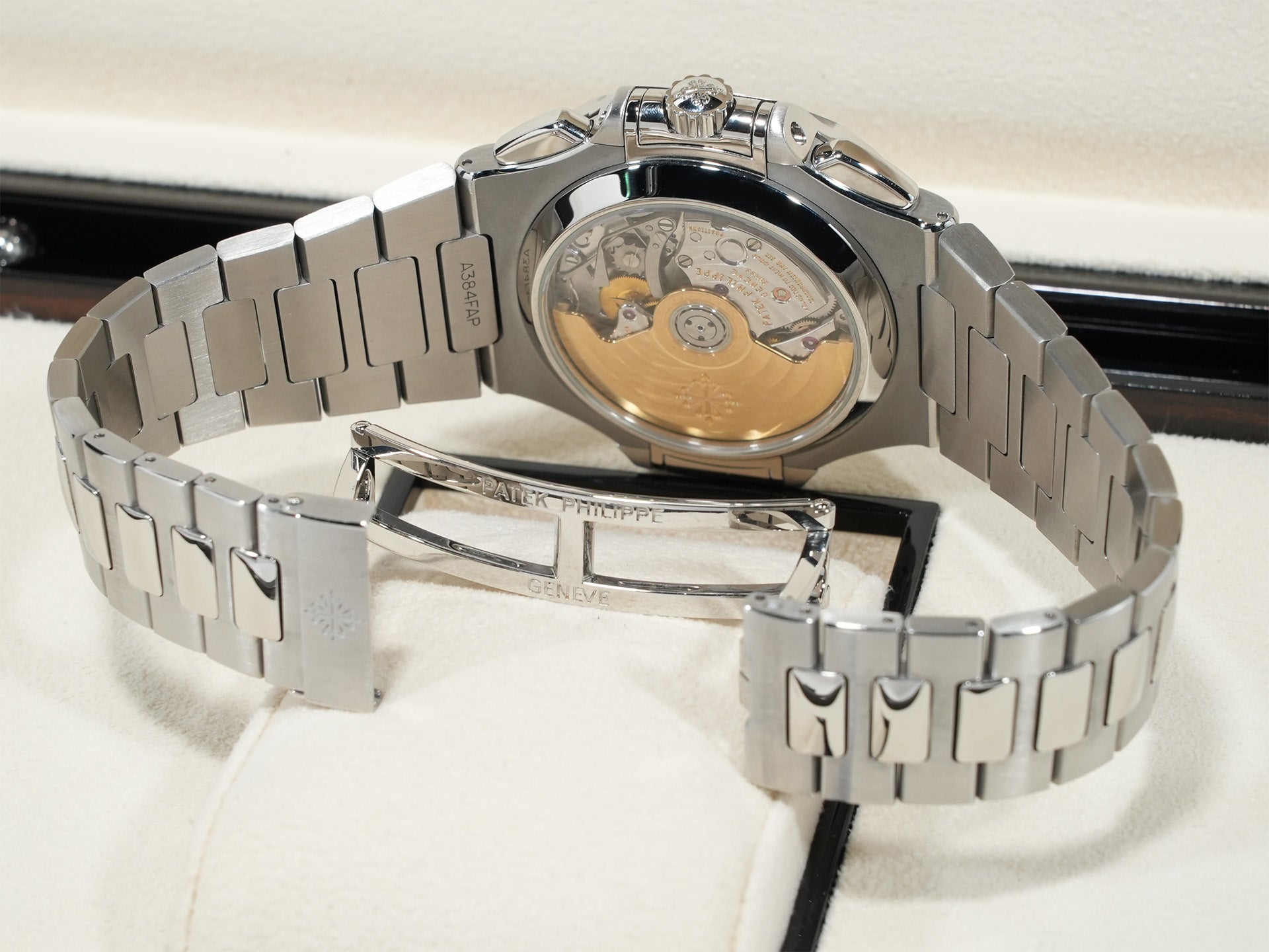 Patek Philippe Nautilus Chronograph TIFFANY &amp; CO. Ref. 5980/1A-014 Stainless Steel Black Dial Excellent Condition ow758e55