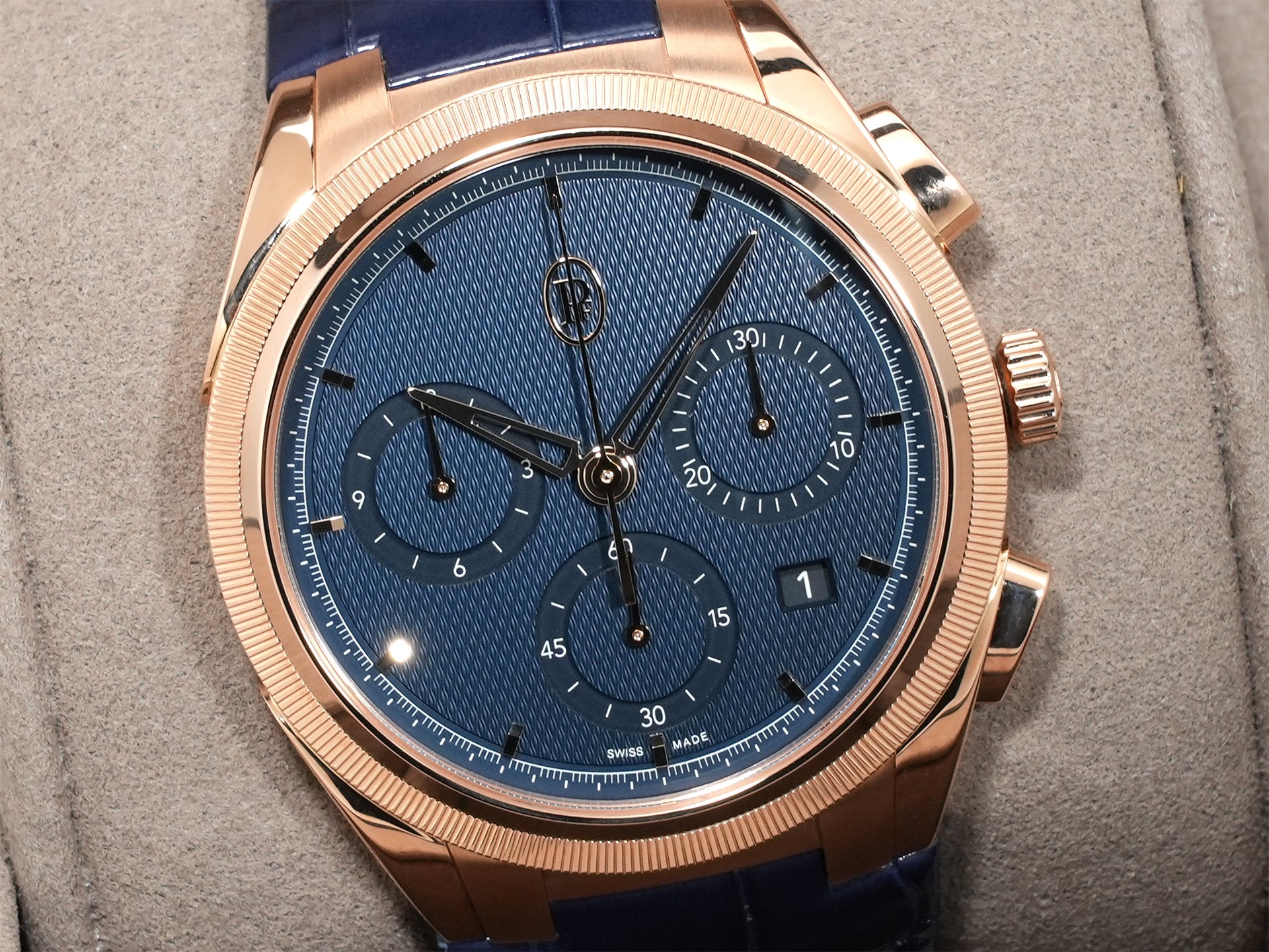 Parmigiani Fleurier Tonda PF Chronograph Ref. PFC915-2020001-300182 Rose Gold with Milanese Blue Dial, Excellent Condition (ymoygk5e)