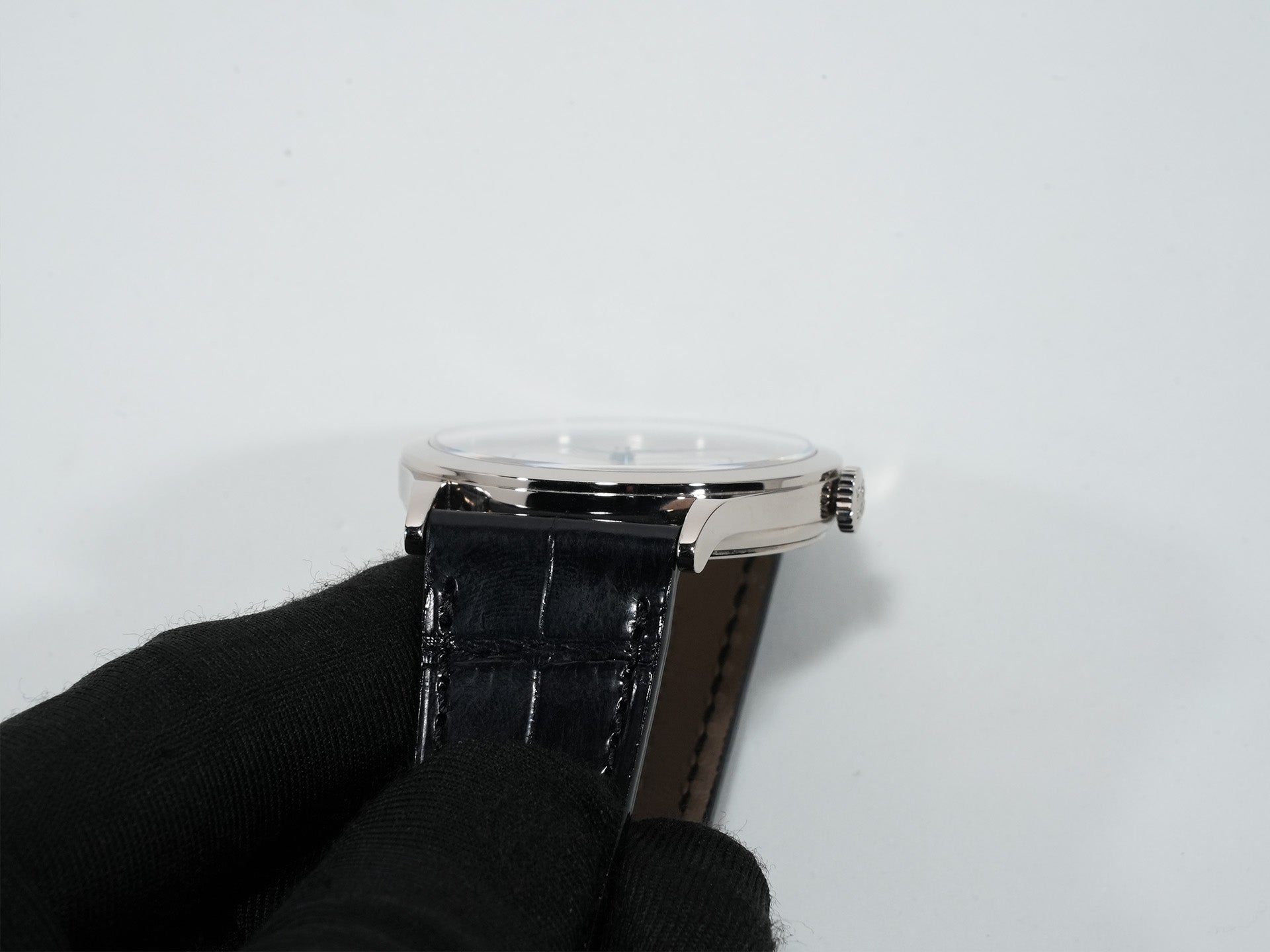 Patek Philippe Calatrava Ref. 5296G-001 White Gold Silver Dial Pre-owned urqny6ti