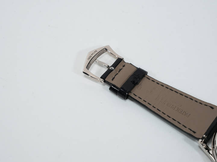 Patek Philippe Calatrava Ref. 5296G-001 White Gold Silver Dial Pre-owned urqny6ti