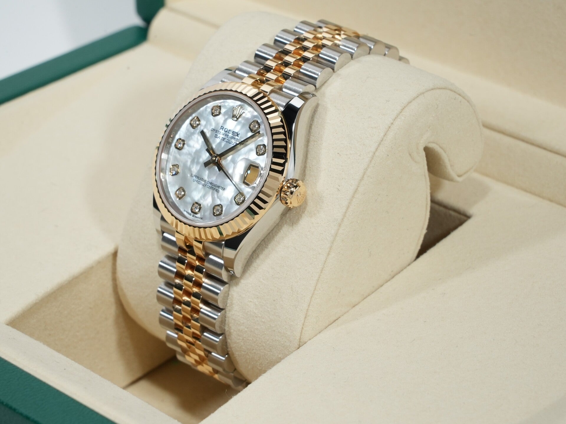 Rolex Datejust Ref. 278273 Stainless Steel/Yellow Gold White Shell with 10 Diamonds Dial, Unused (nyyqmspn)